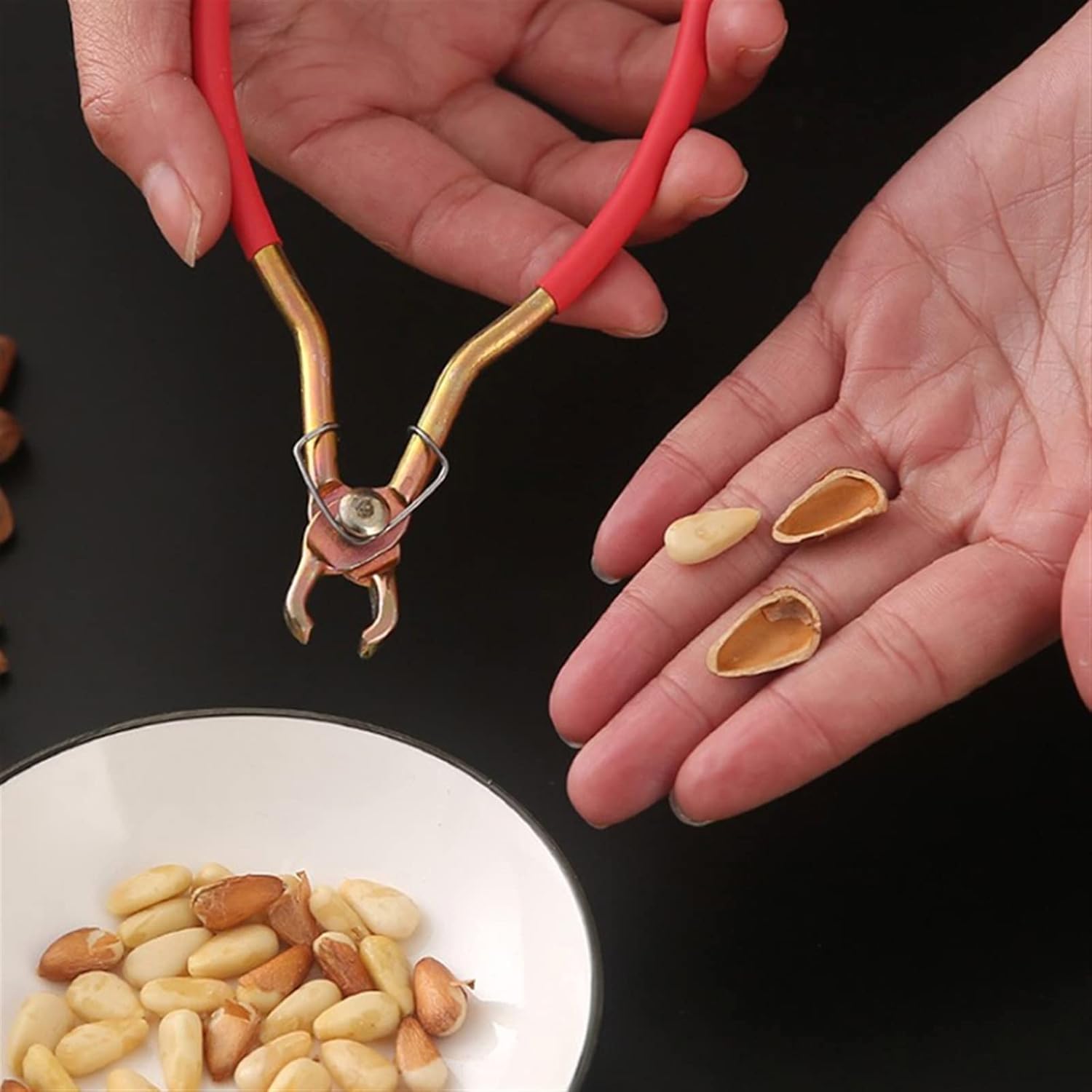 Nutcracker, Spring Loaded Pine Nuts Clip Multifunctional Nut Crackers Walnut Clip for Dried Fruit Peeling Kitchen Gadgets (Red)