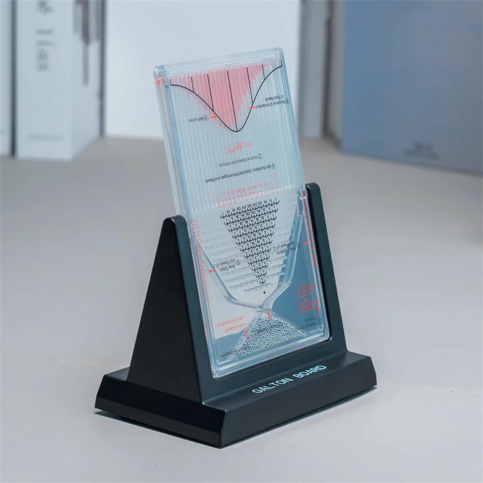 Galton Board Demostración, modelo de distribución normal para estadística, herramienta de probabilidad de curva de campana para enseñanza de física, ayuda de experimentos de laboratorio