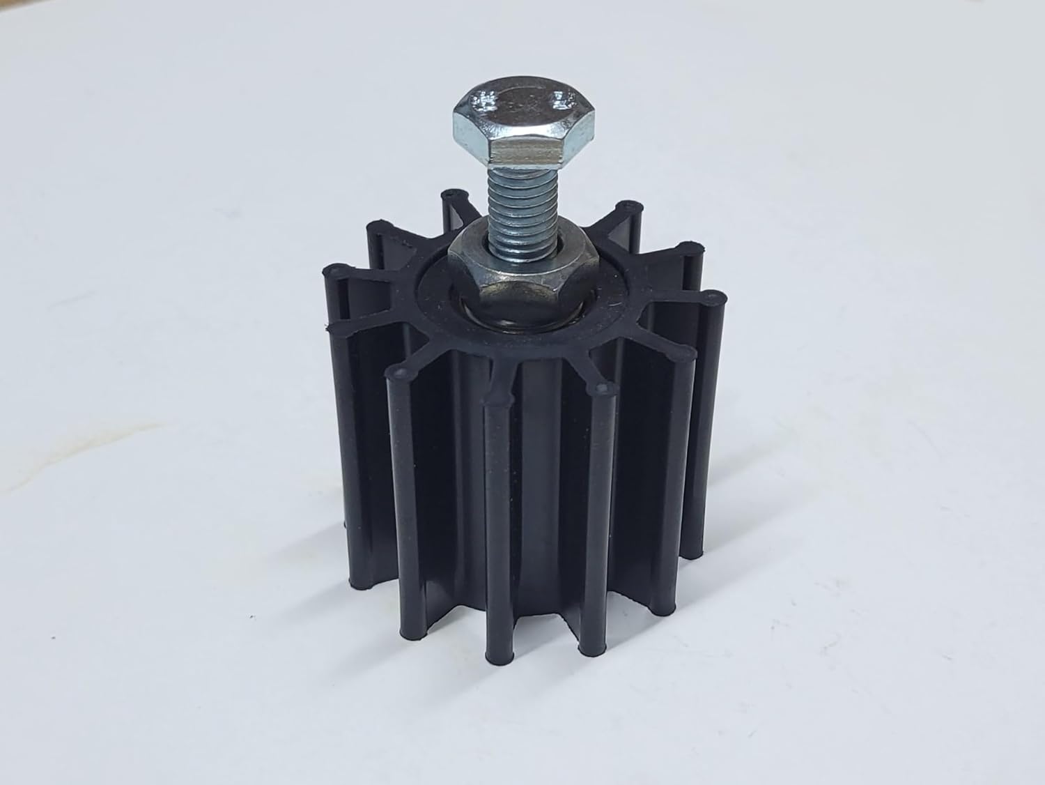 Impeller Kit with Puller Replaces Johnson 09-812B-1 Jabsco 13554-0001-P Sierra 18-3306