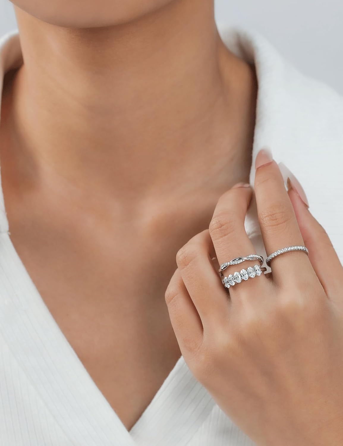 IMOLOVE Moissanite Wedding Bands for Women, Dainty 6 Stone Oval Eternity Wedding Band 1.5 Carat Everyday Fashion Silver Moissanite Rings for Women with 18K White Gold Plated Size 5-11