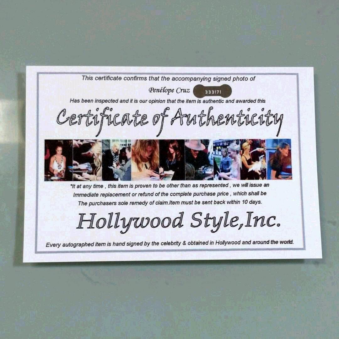 セール中‥ペネロペ・クルス直筆サイン入り2Lサイズ写真…それでも恋するバルセロナ セール…ペネロペ・クルス直筆サイン入り2Lサイズ写真…Penélope Cruz