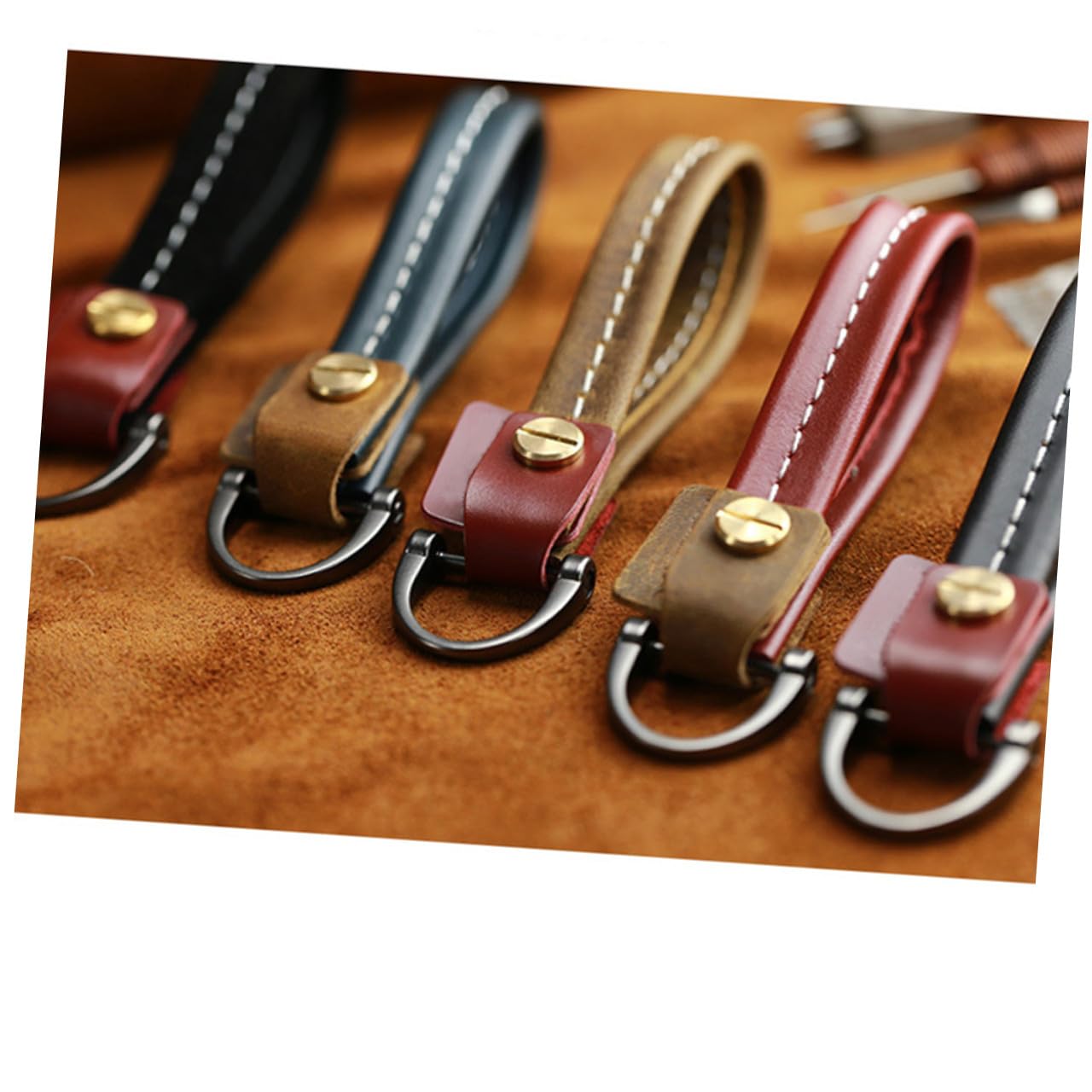 CALLARON 2St Vintage Leder Schlüsselanhänger Kamera-Lederband Auto-Schlüsselanhänger Schlüsselanhänger für Männer Schlüsselanhänger am Handgelenk ID-Karten-Schlüsselband Einfach Armband