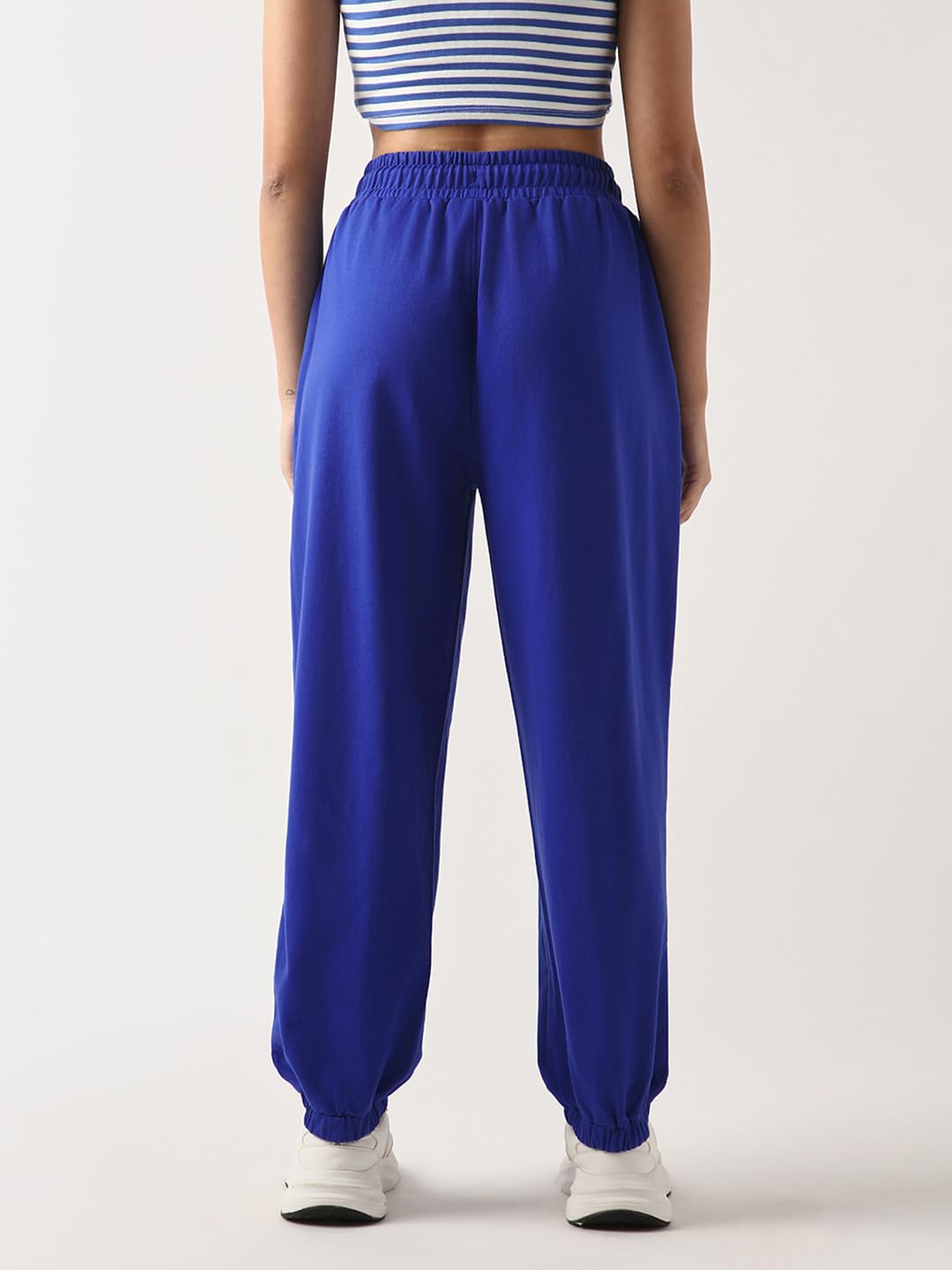 Bewakoof Air 1.0 Damskie spodnie dresowe frotte o solidnym kroju oversize