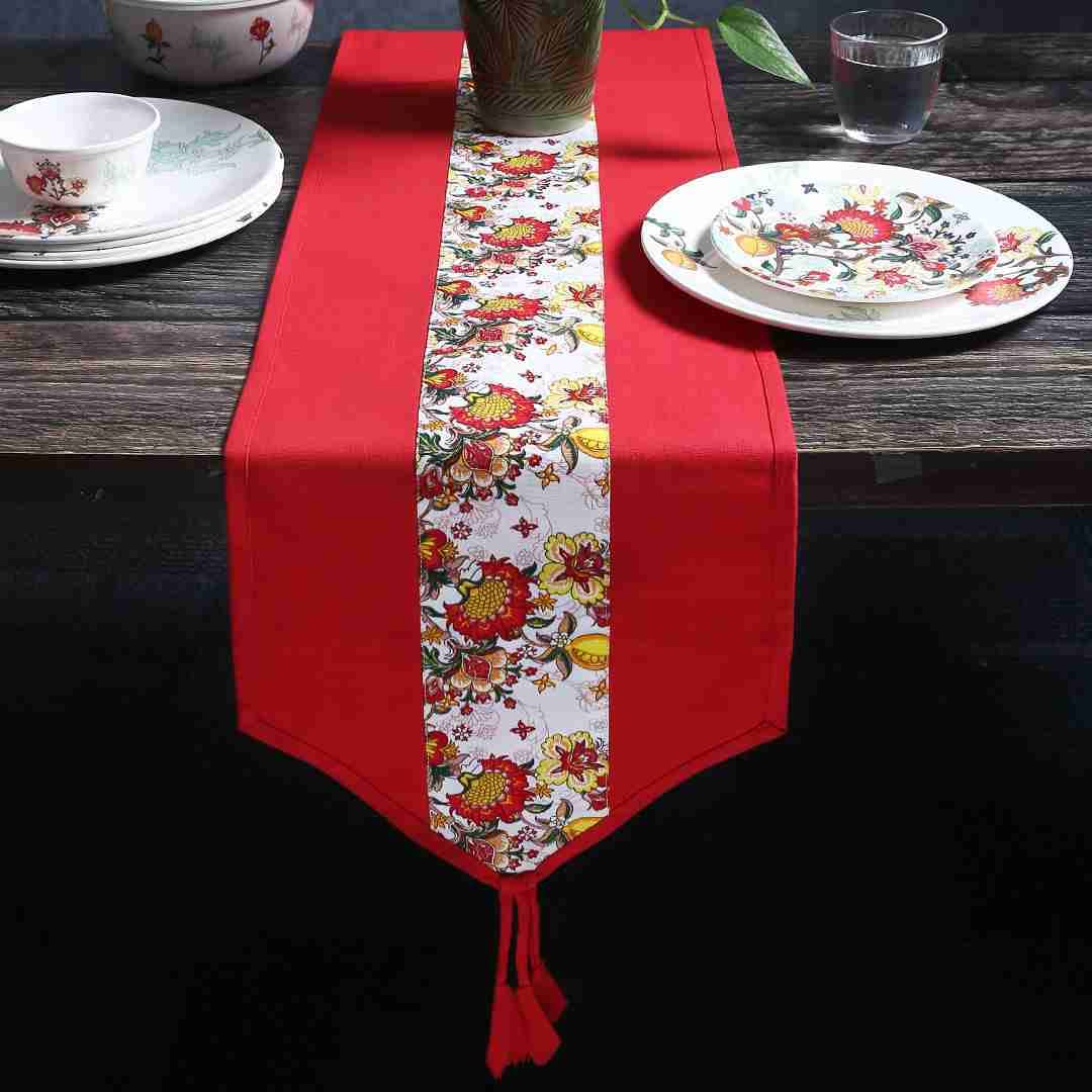 Wonderchef Como Table Runner with Floral Print- Red - Image 4 thumbnail