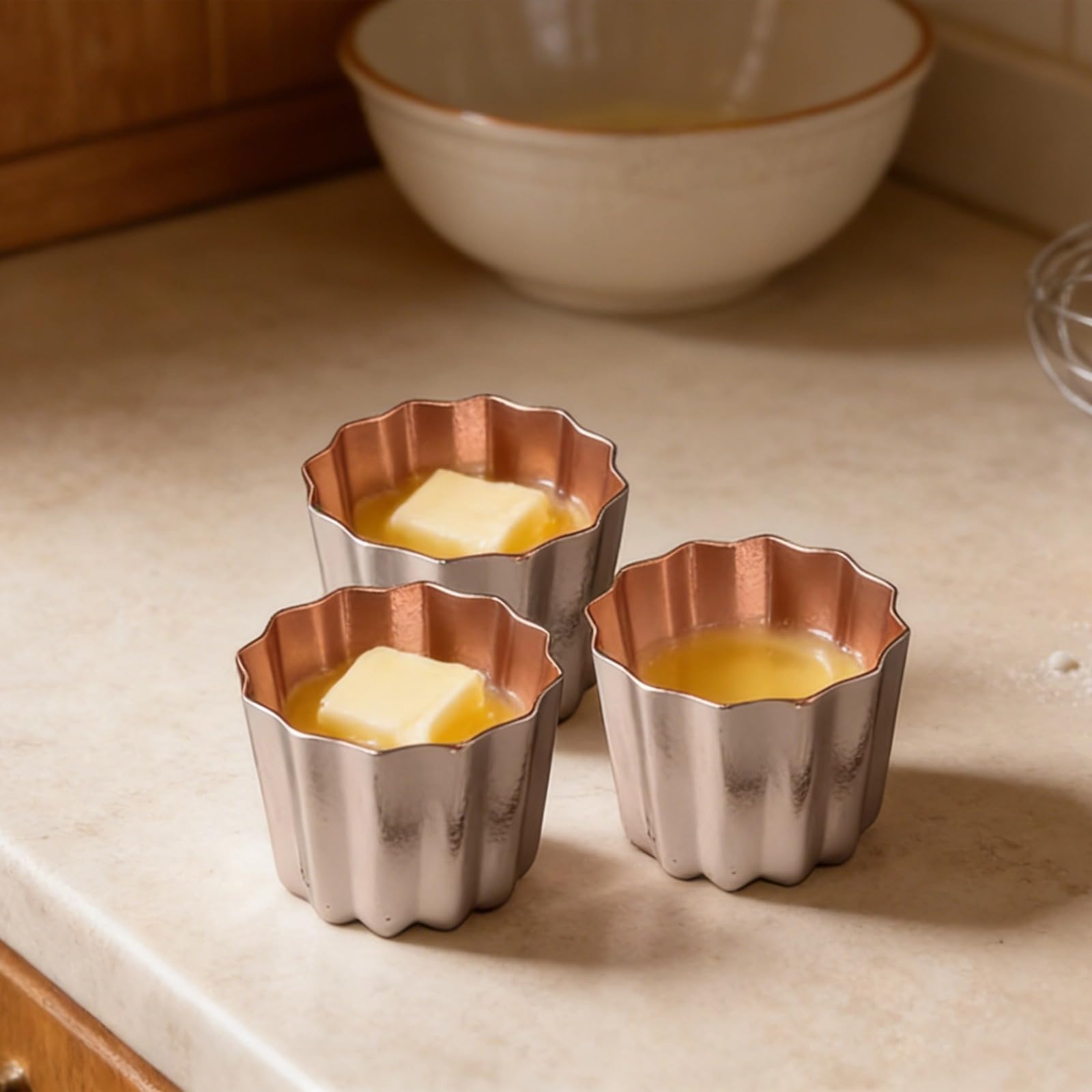 Lot de 8 moules à cannelés en cuivre, 4,5 x 5,5 x 4,5 cm, revêtement antiadhésif, pour cannelés français traditionnels, puddings, gâteaux et desserts
