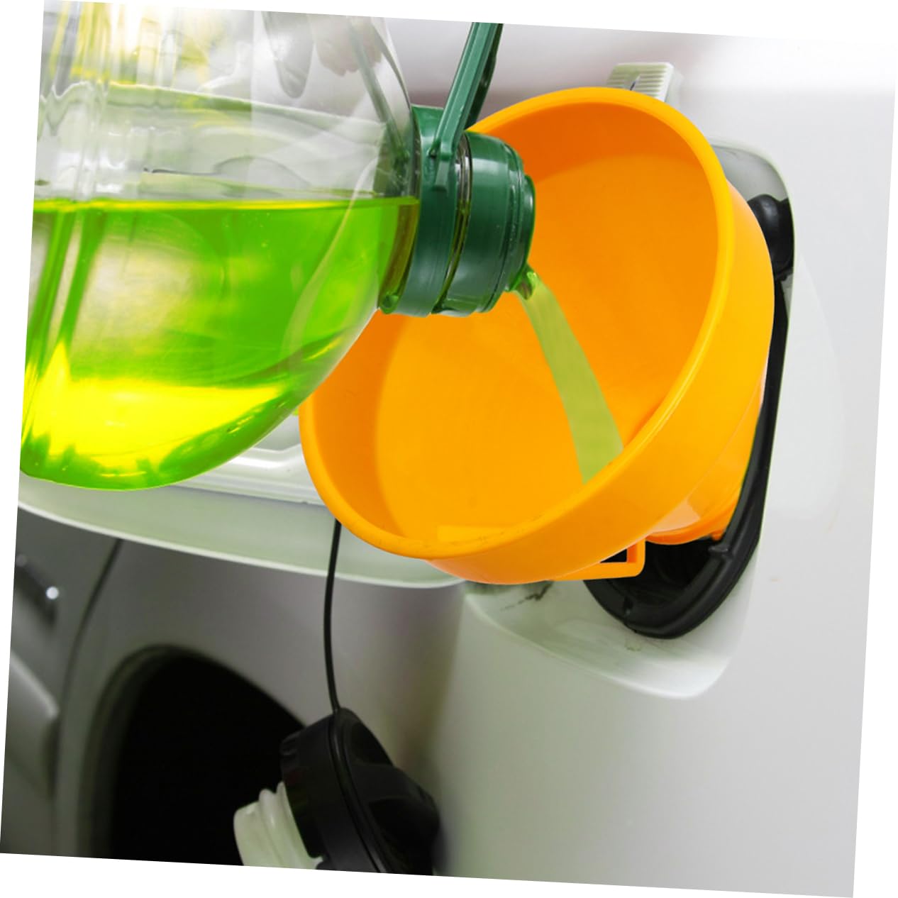 SOLUSTRE 4pezzi Imbuto Estensibile Per Carburante Per Auto e Design Antigoccia Con Bocca Larga Per Rifornimento Facile Sprechi Colore Arancione