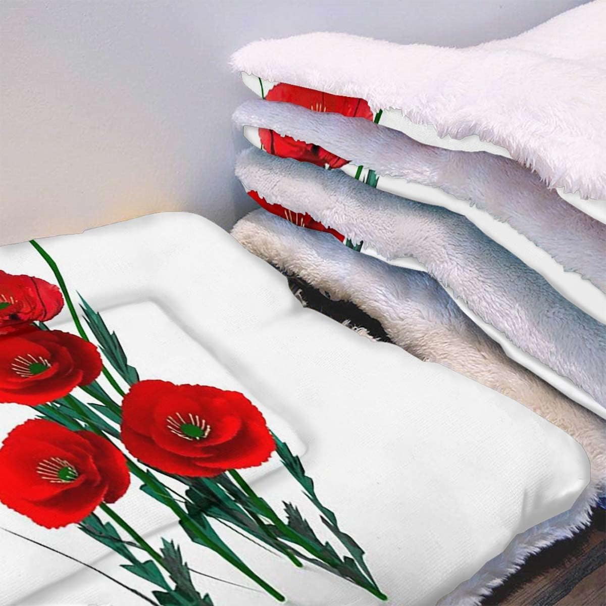 review Red Green Thermal Pet Mat Bed Liner Nature Flowers Vivid Petals Buds Pastoral Washable Kennel Mat for Large Medium Small Dogs and Cats Floral 25