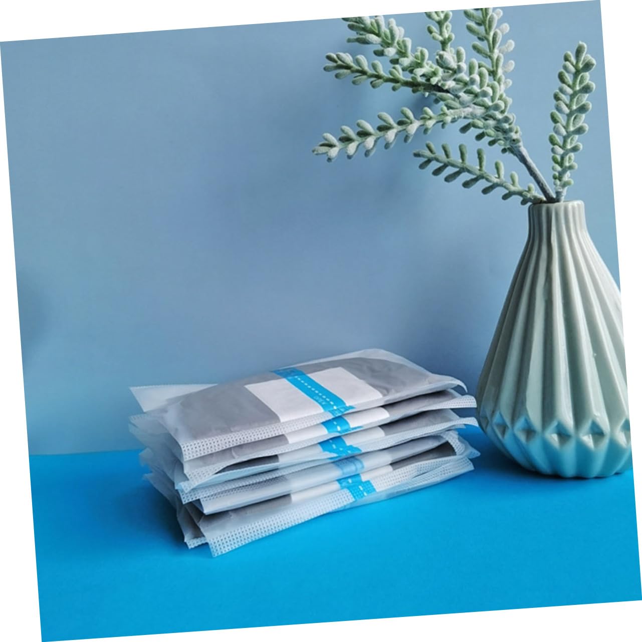 Cardinal Bladder Control Pad Sure Care 6-1/2 X 13 Inch Heavy Absorbency Polymer Core One Size Fits Most Case