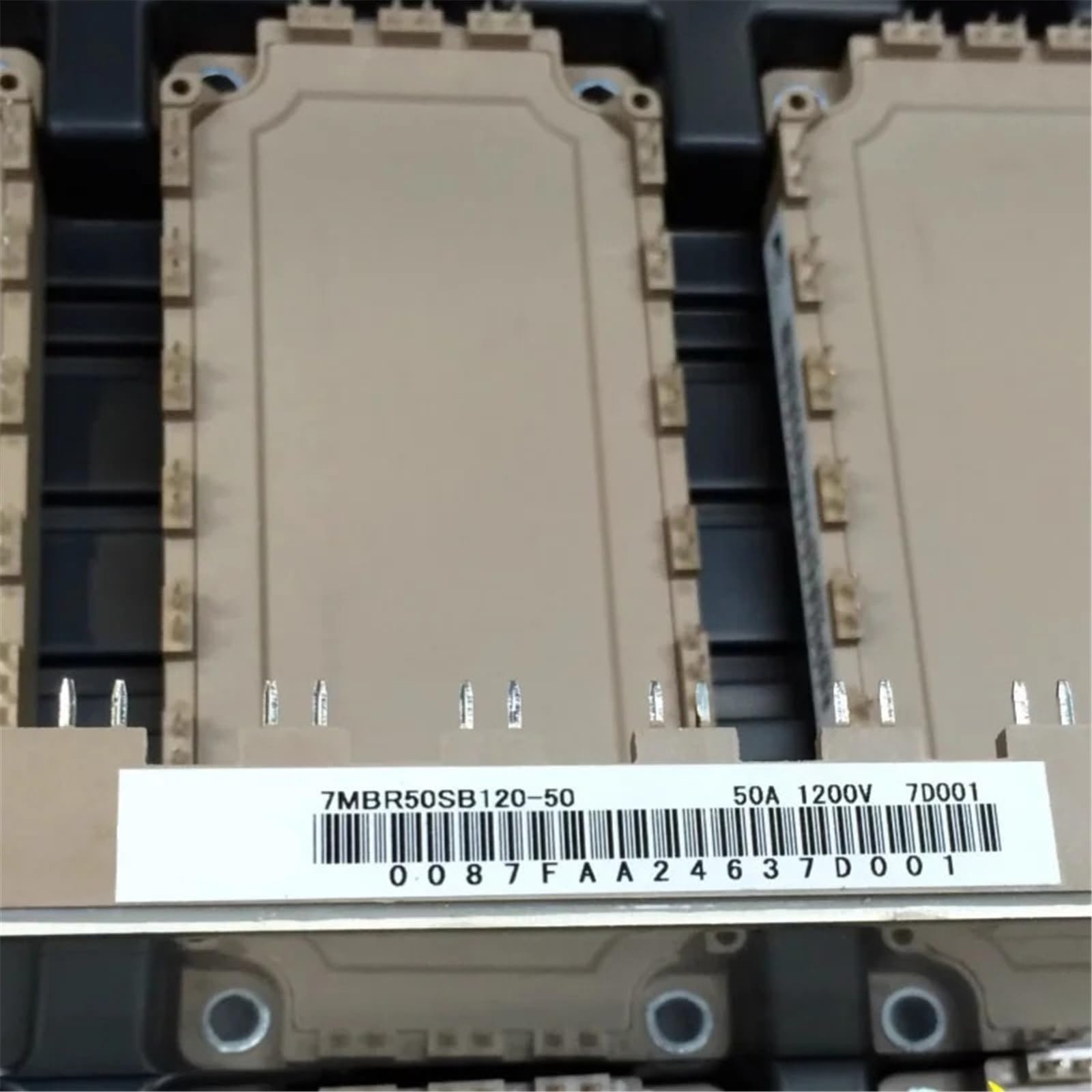 WUZDPRCJ 1pc 7MBR25UG120 7MBR25UG120-50 IGBT Module(7MBR25UG120)