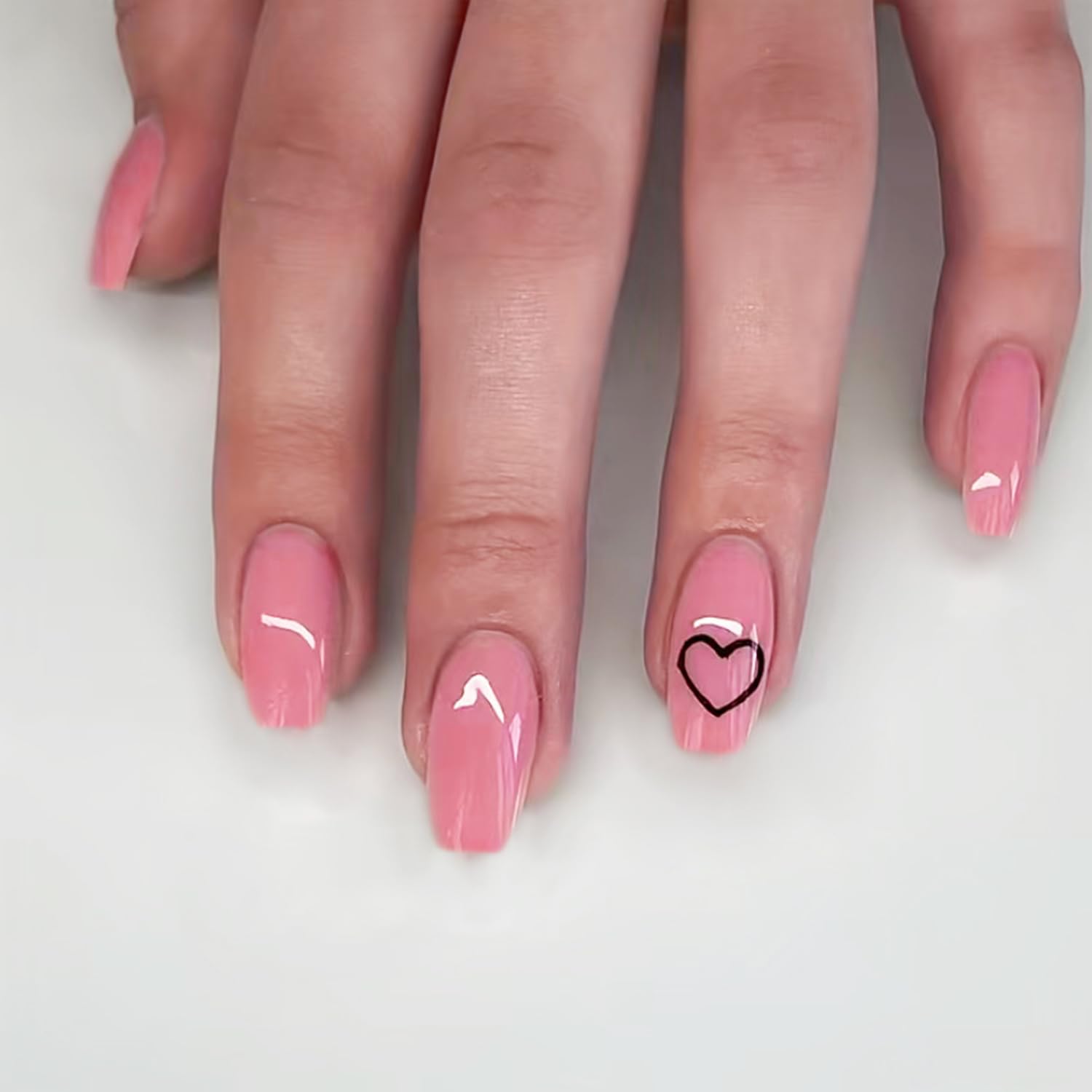 24Pcs Valentines Press on Nails Short Square Fake Nails Pink False Nails with Cute Heart Designs Acrylic Glue on Nails Reusable Coffin Nails