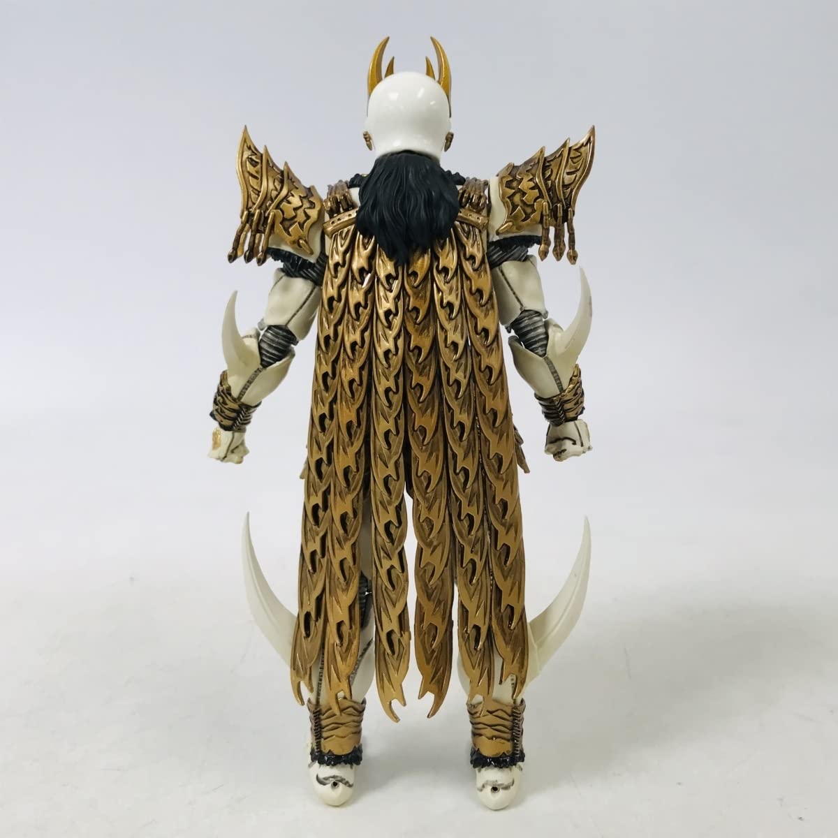 Amazon | S.H.Figuarts 真骨彫製法 仮面ライダークウガ ン ダグバ ゼバ 