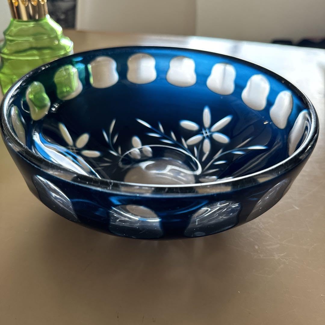 薩摩切子　ガラス　大鉢 Amazon.co.jp: 薩摩切子 ガラス 大鉢 : DIY・工具・ガーデン