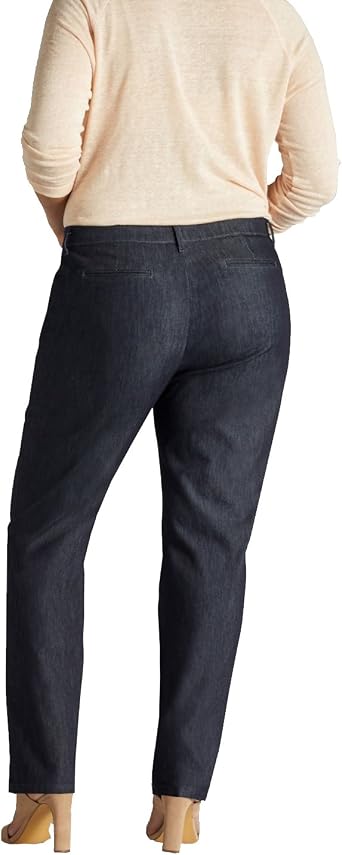 Lee Women's Petite Relaxed Fit Straight Leg Jean