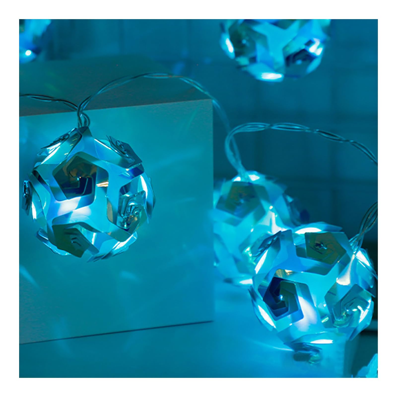 CAKERS LED Roses Globe String Lights|Creative Decor Silver Wire Fairy String Light|Ambient Light for Party Christmas Bedroom Patio,Cyan,10m(32.8ft)-80LED-USB