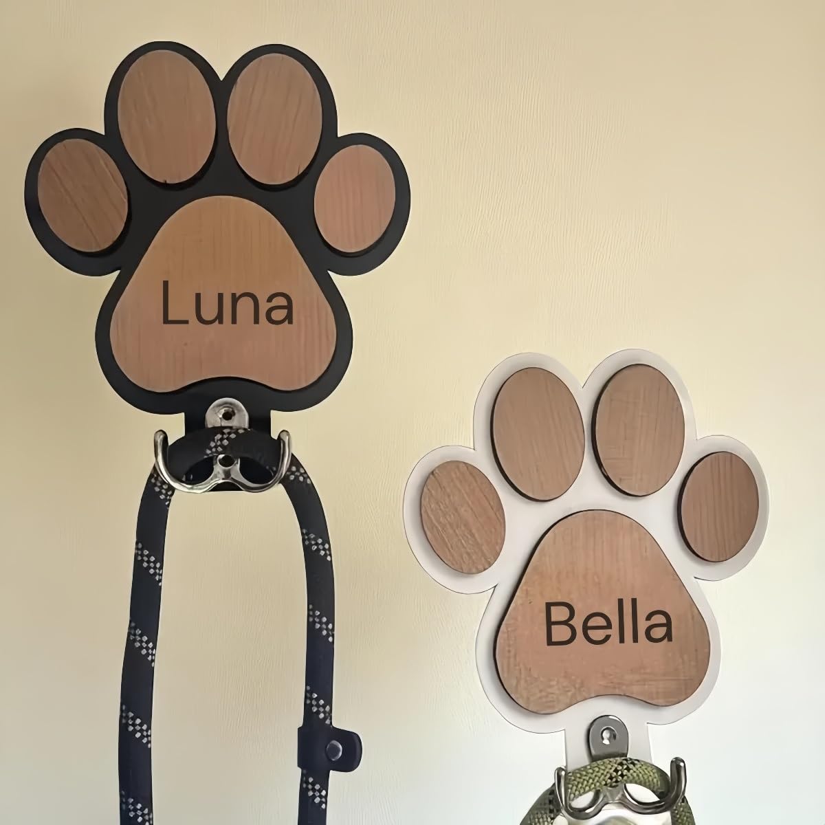 Personalized Dog Lead Holder, Solid Wood Paw Print Leash Hook, Entryway Farmhouse Engraved Pet Name Wall Hanger, Pet Decorative Signs and Plaques Gift for Dog Owners‌
