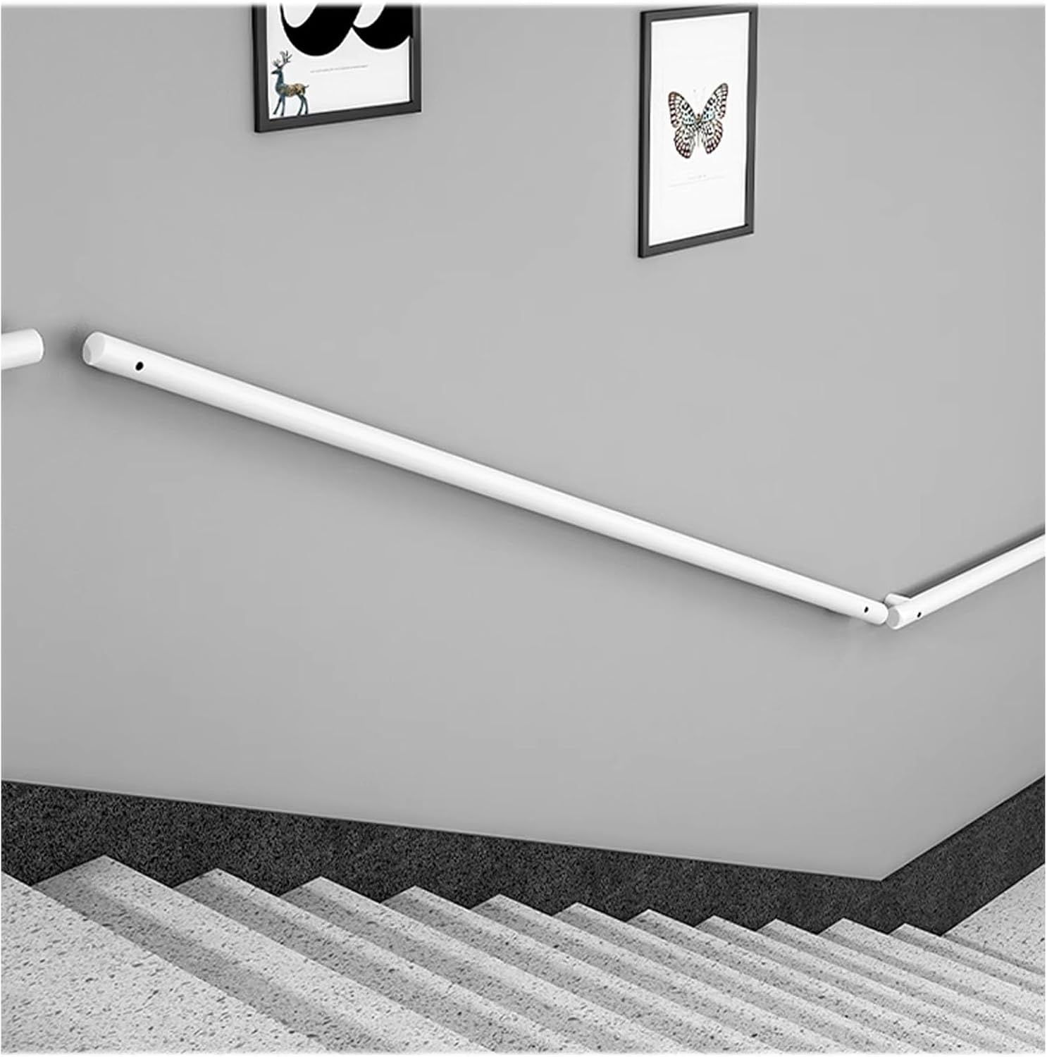 Rampe d'escalier antidérapante blanche pour éviter les chutes sur marches intérieures