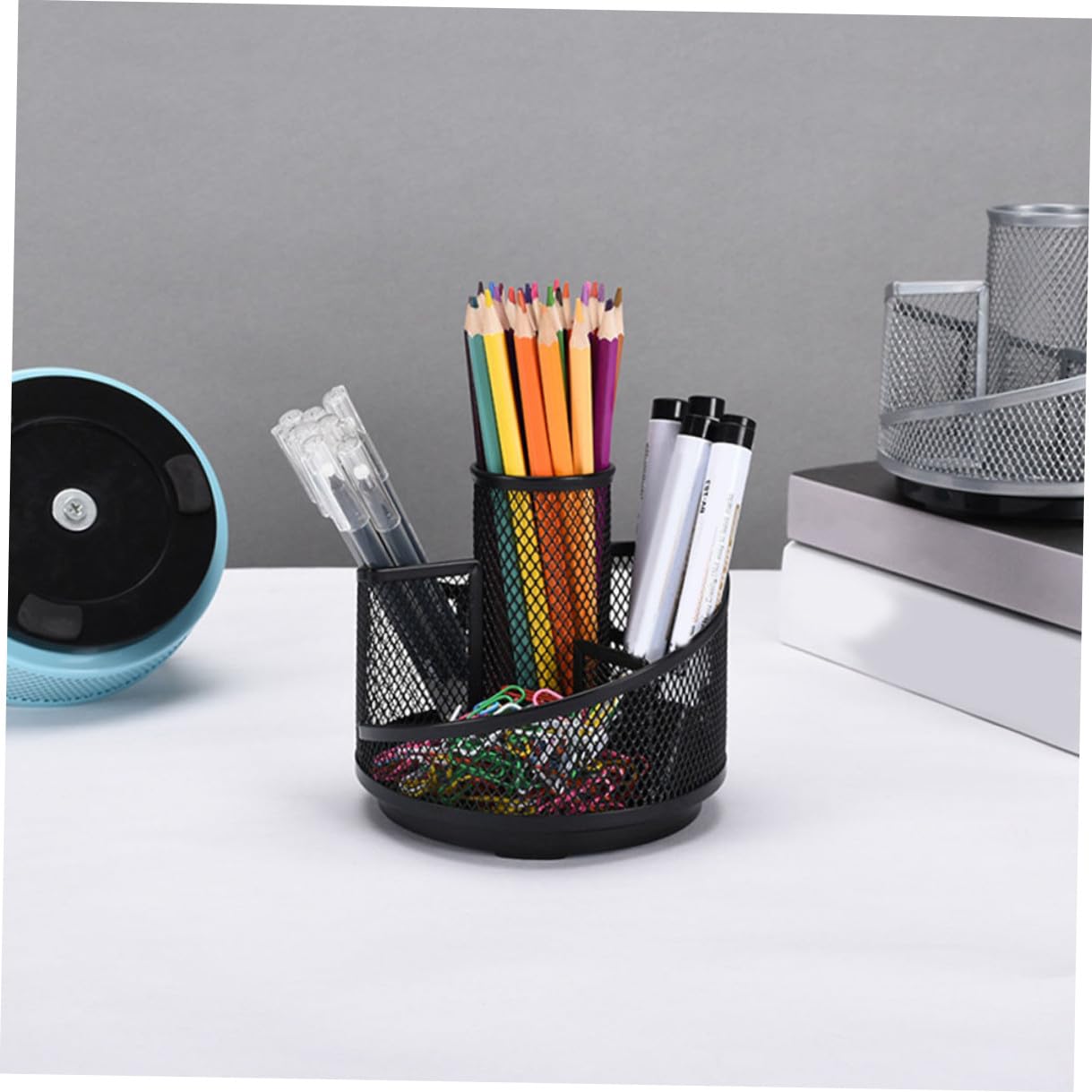 SEWACC 4 Stück Drehbarer Metall Stiftehalter mit Fächern Großer Kapazität Multifunktionaler Schreibtisch Organizer für Bürobedarf und Kosmetik Platzsparende Aufbewahrungsbox in Schwarz