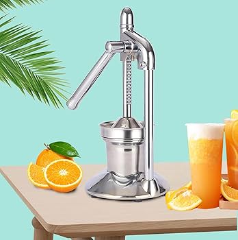 非売！希少【コムサ・デ・モード】ゴールドロゴ 果汁絞り器ハンドジューサー手動式 非売！希少【コムサ・デ・モード】ゴールドロゴ 果汁絞り器