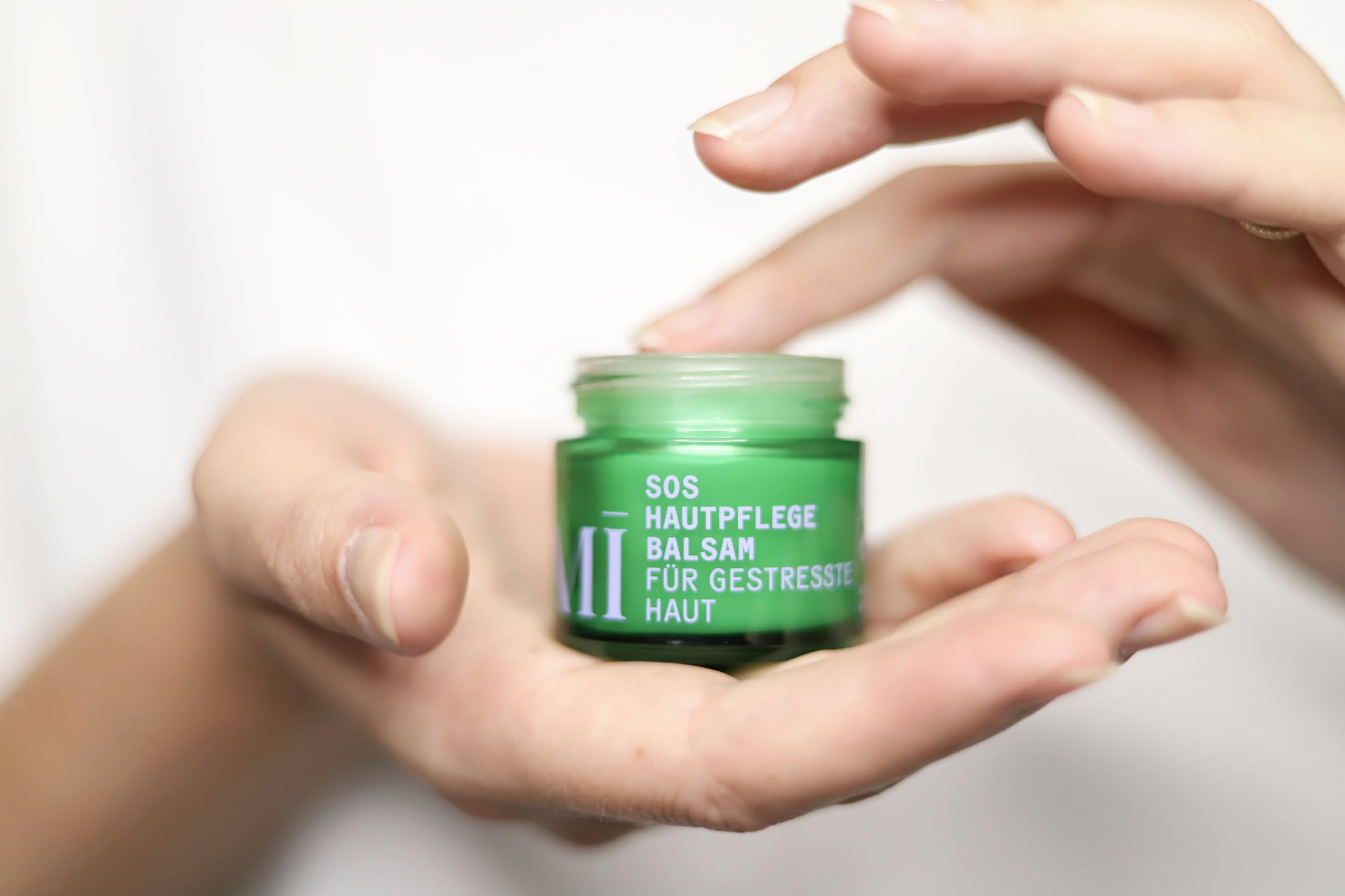SOS Hautpflegebalsam für trockene, entzündete & juckende Hautstellen - auch als Lippenbalsam & zur Narbenpflege - für Babys ab 3 Monaten, Kinder & Erwachsene