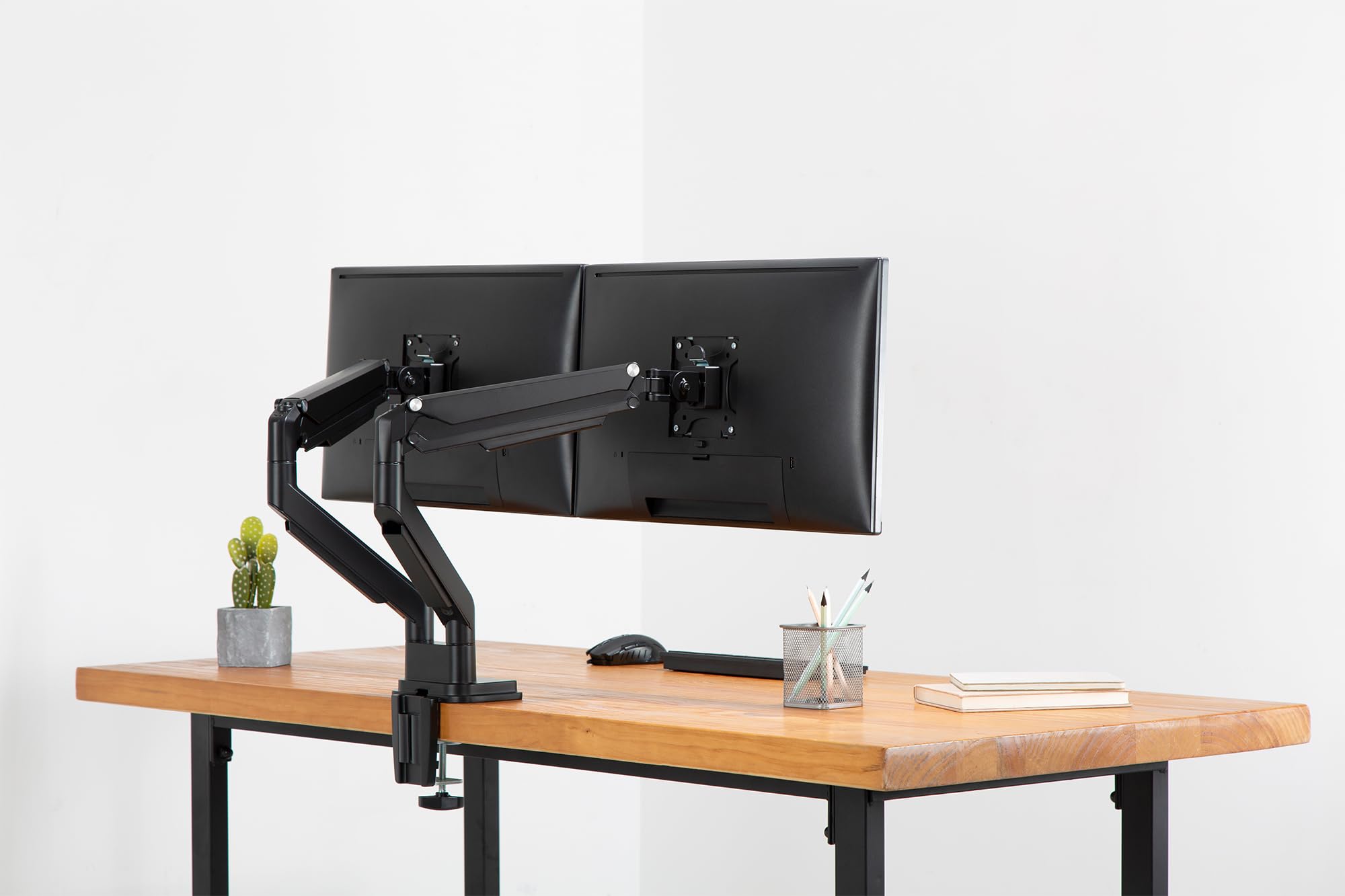 DIGITUS Universal Dual Monitorhalter mit Gasdruckfeder und Klemmbefestigung Schwarz