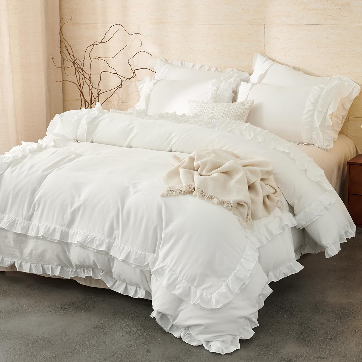 Full Size White Ruffled Microfiber Duvet Cover Set
