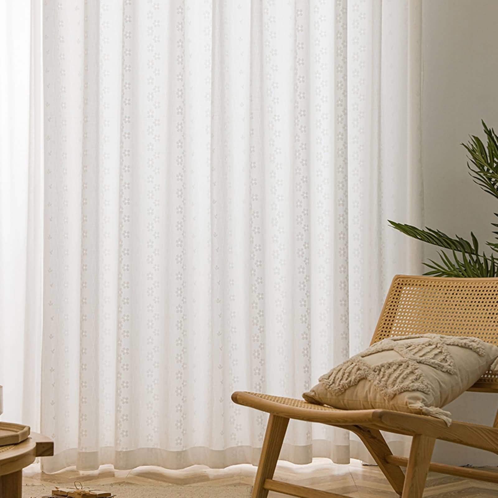 Voilage anti-vis-à-vis pour salon : rideaux semi-transparents blancs 132x229 à oeillets