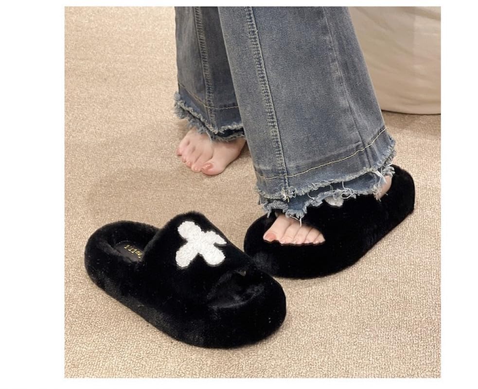 Gothic Fuzzy Slippers Women Indoor and Outdoor Grunge Punk Cross Platform Fluffy Slippers Soft Plush Goth Furry Slippers2