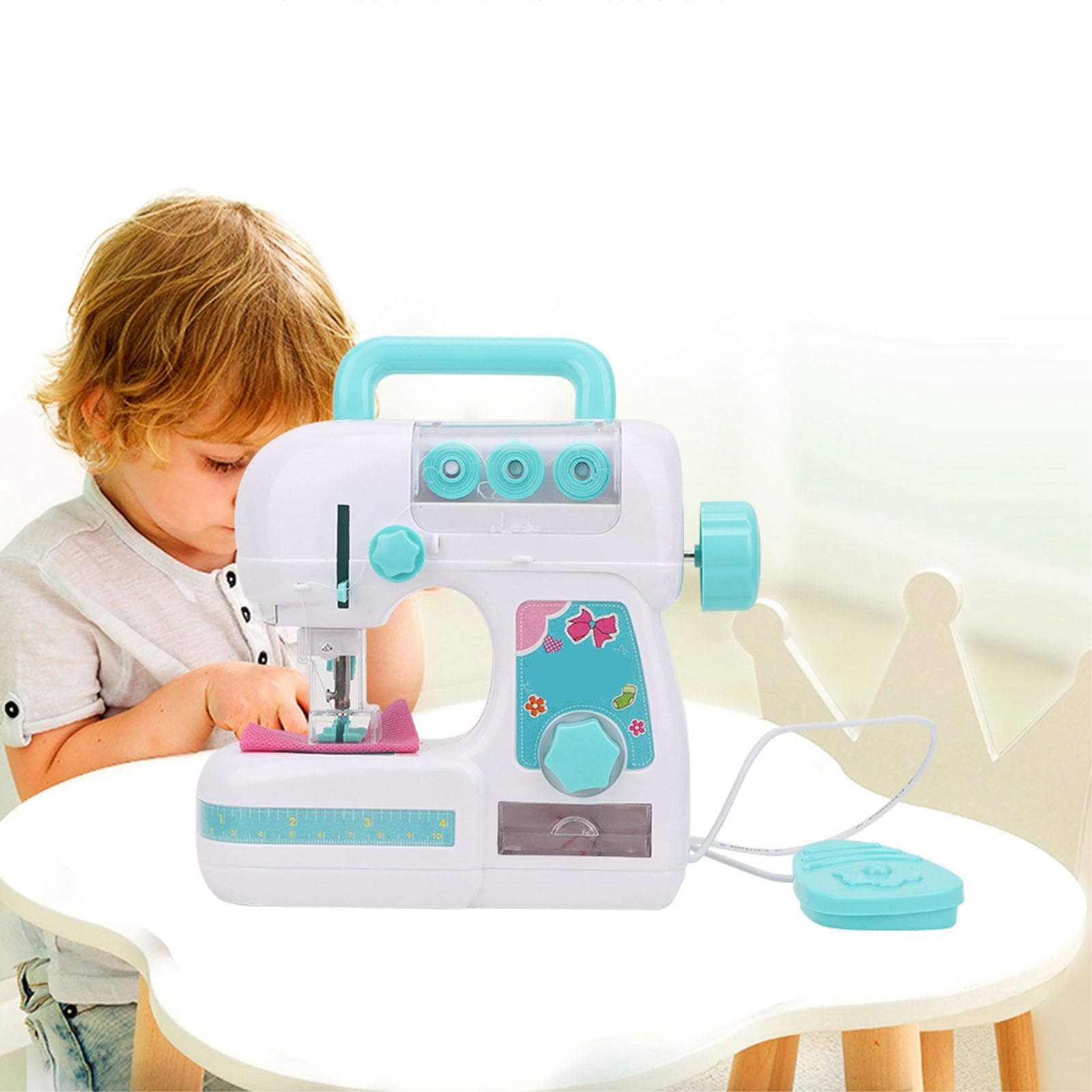 Machine à Coudre Jouet éducative Pour Enfants 3 Ans Et Plus - Simulation électrique Avec Pédale - Kit Avec Tissu, Enfile-aiguille, Règle