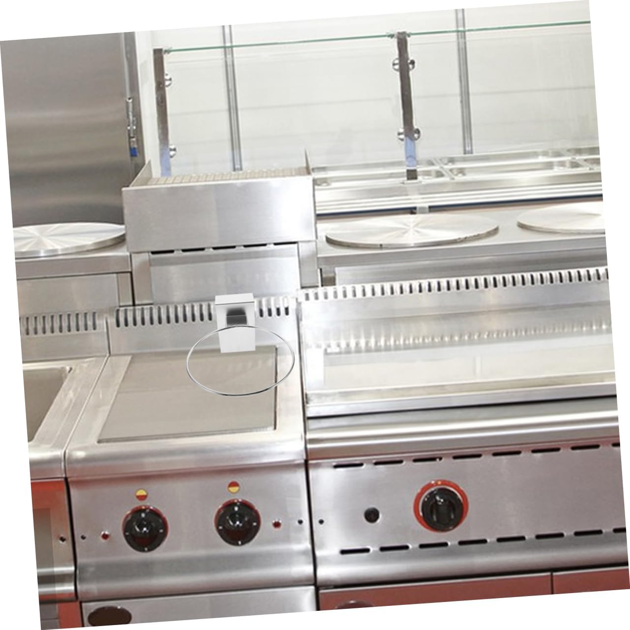 Cabilock Wall Mounted Colander Rack Square Base Stainless Steel Kitchen Towel Holder for Efficient Drying for Home and Restaurant Use