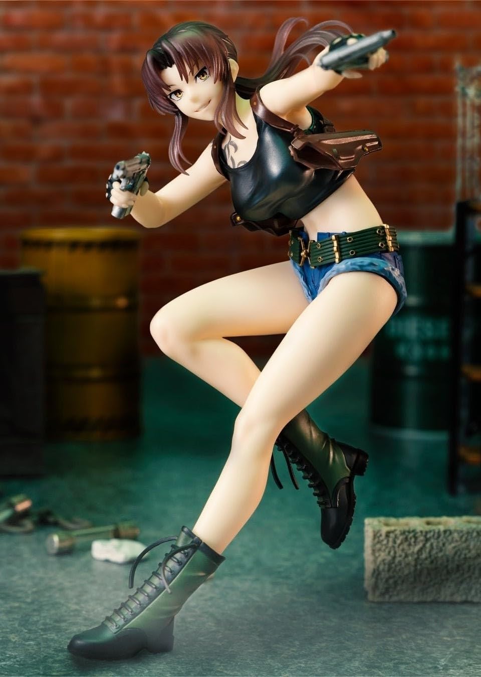 Amazon.co.jp: BLACK LAGOON レヴィ Vivit フィギュア サイズ:約16
