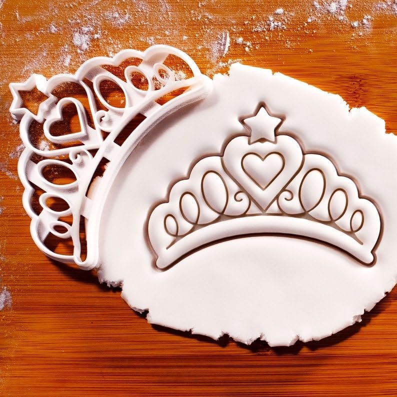Tiara Cookie Cutter Cookie Biscuit Cutter Princess Party Royal Treats Birthday Baking Tool for Girls Fancy Dress Celebrations Kids Events Costume Theme Fun Baking Mold