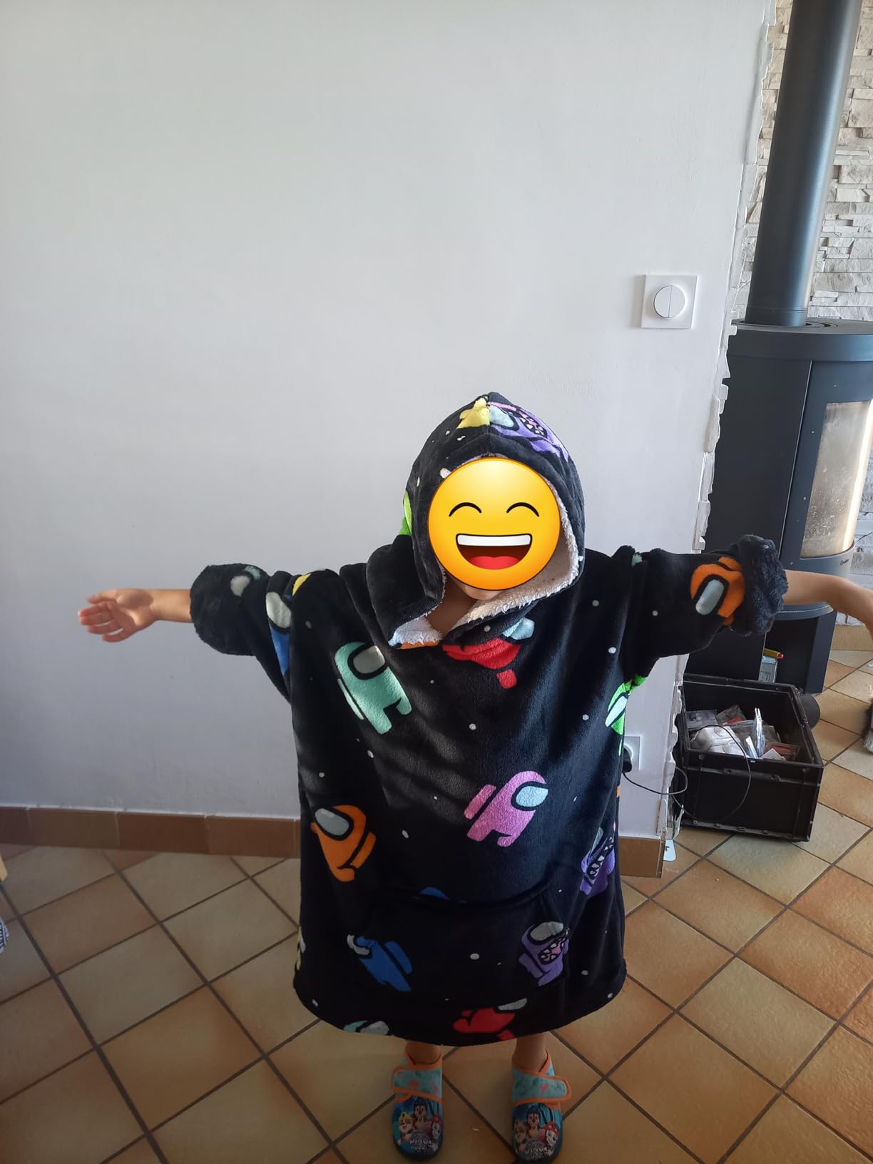 Sweat à Capuche Super Mario Enfant – Polaire Douce – Capuche Fourrée Sherpa – Taille Unique Oversize – Idée Cadeau Gamer