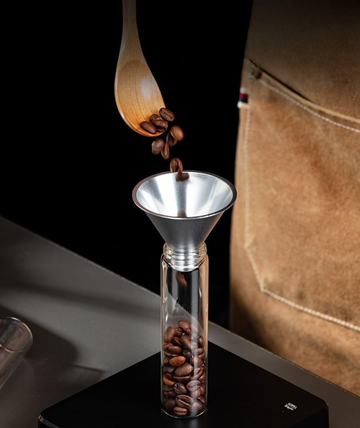 bangminda 8 Pack Coffee Bean Cellar Tubes, Single Dose Coffee Beans Storage with One-Way Exhaust Valve, Espresso Dosing Vials with Stand & Hopper 2 fl oz