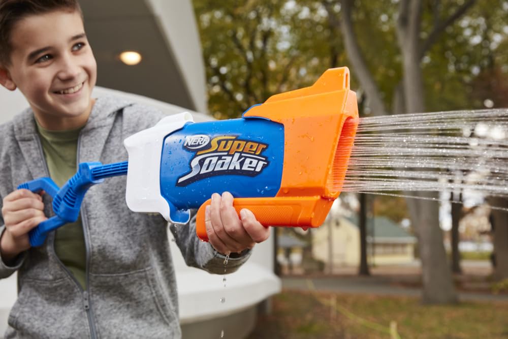 Super Soaker Nerf Super Soaker Rainstorm Water Blaster, Drenching Water Blast, Outdoor Water-Blasting Fun for Kids Teens Adults, Multicolor, F3890