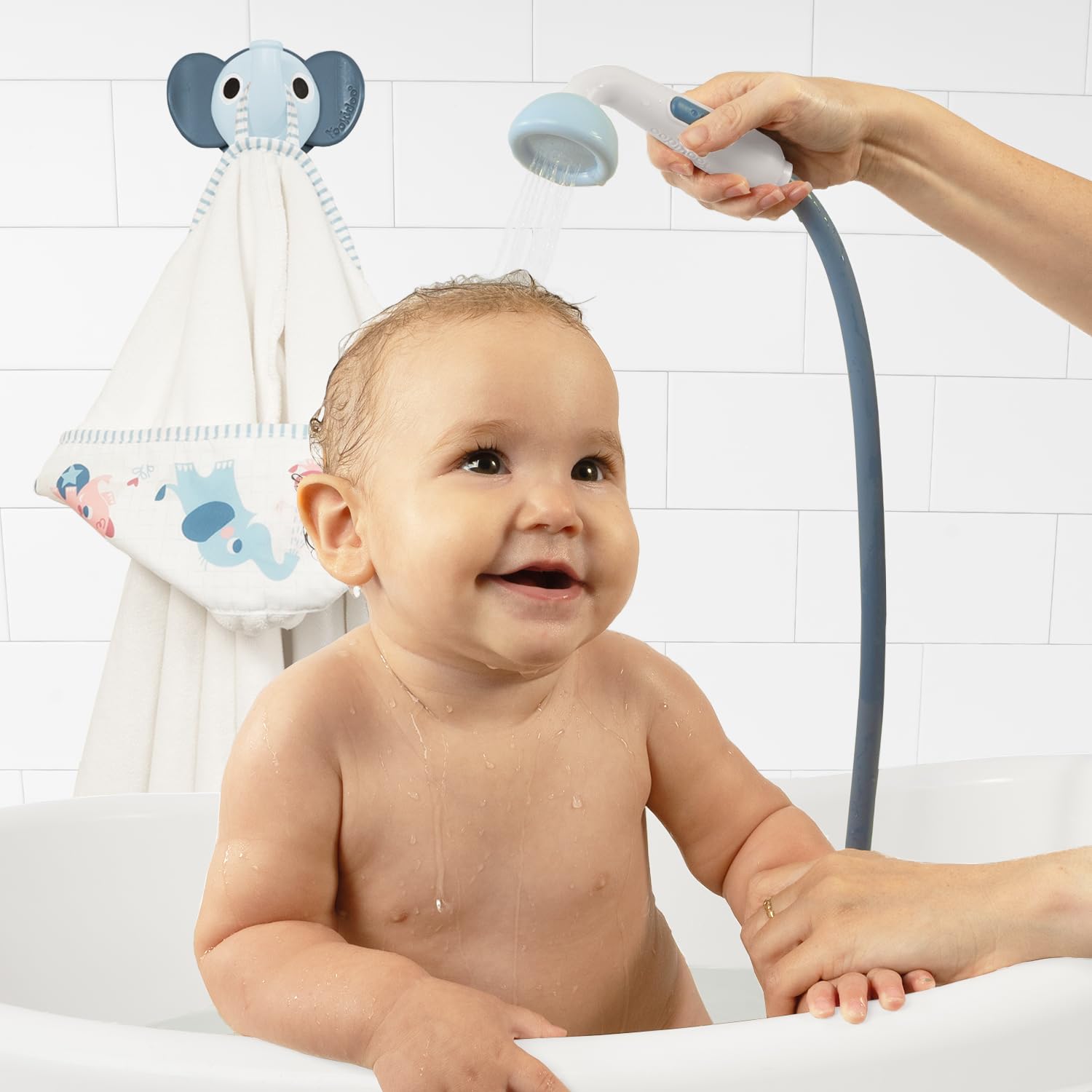 Giocattolo da bagnetto per bambini con soffione doccia elettrico sottomarino vasca da bagno giocattolo irrigatore soffione doccia acqua spruzzata per piscina senza batteria giallo