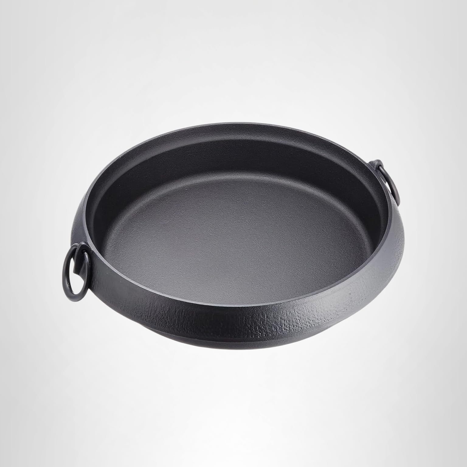 Amazon｜岩鋳 Iwachu すき焼き鍋 美肌 大 黒焼付 IH対応 南部鉄器