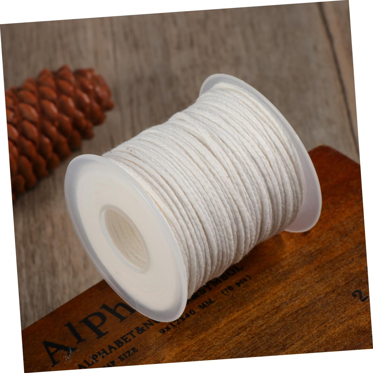Housoutil DIY Cotton Candle Wick Roll 61m 18-Strand for Wax No Smoke Perfect for Pillar Taper
