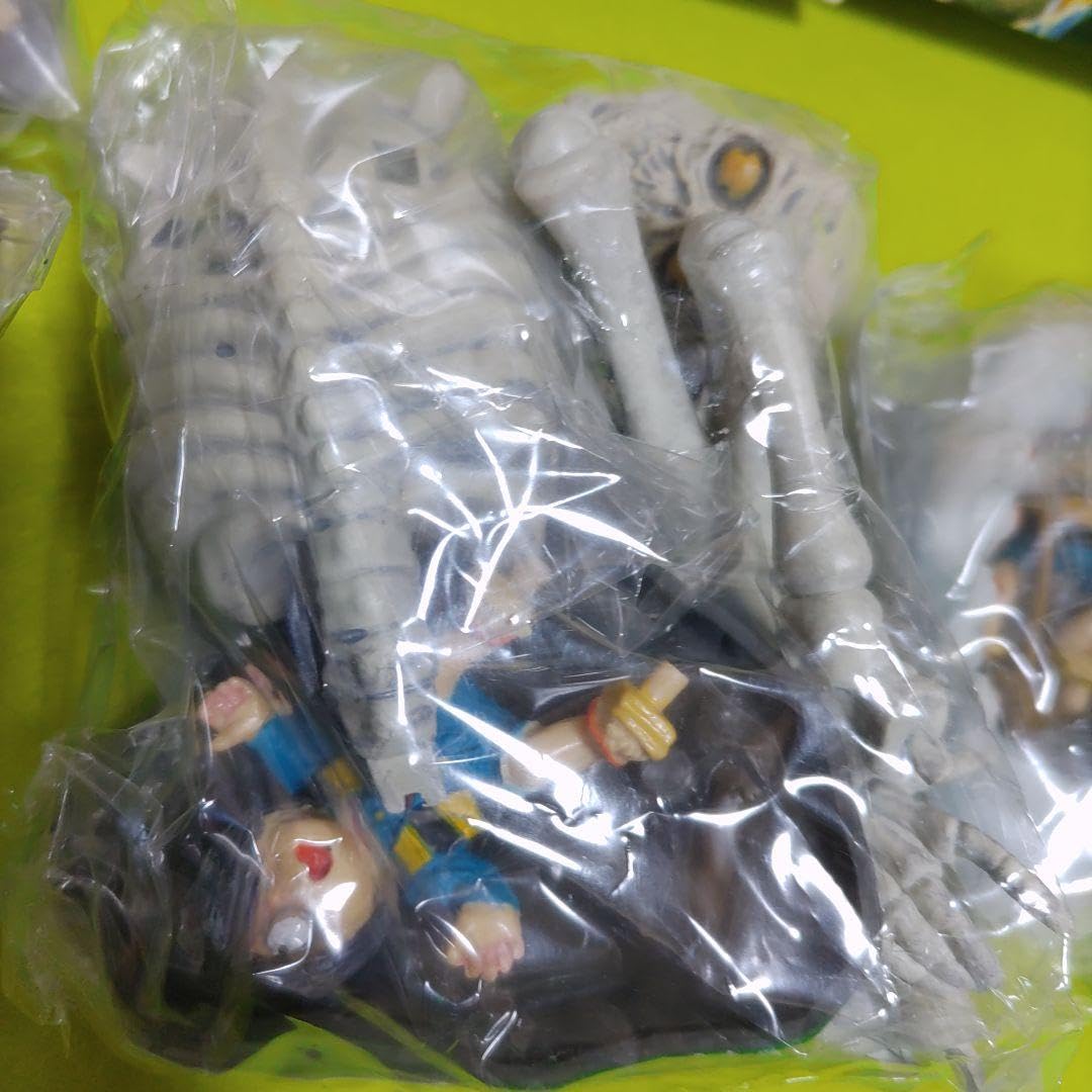 Amazon.co.jp: ゲゲゲの鬼太郎 妖怪危機一髪 全8種フィギュア : おもちゃ