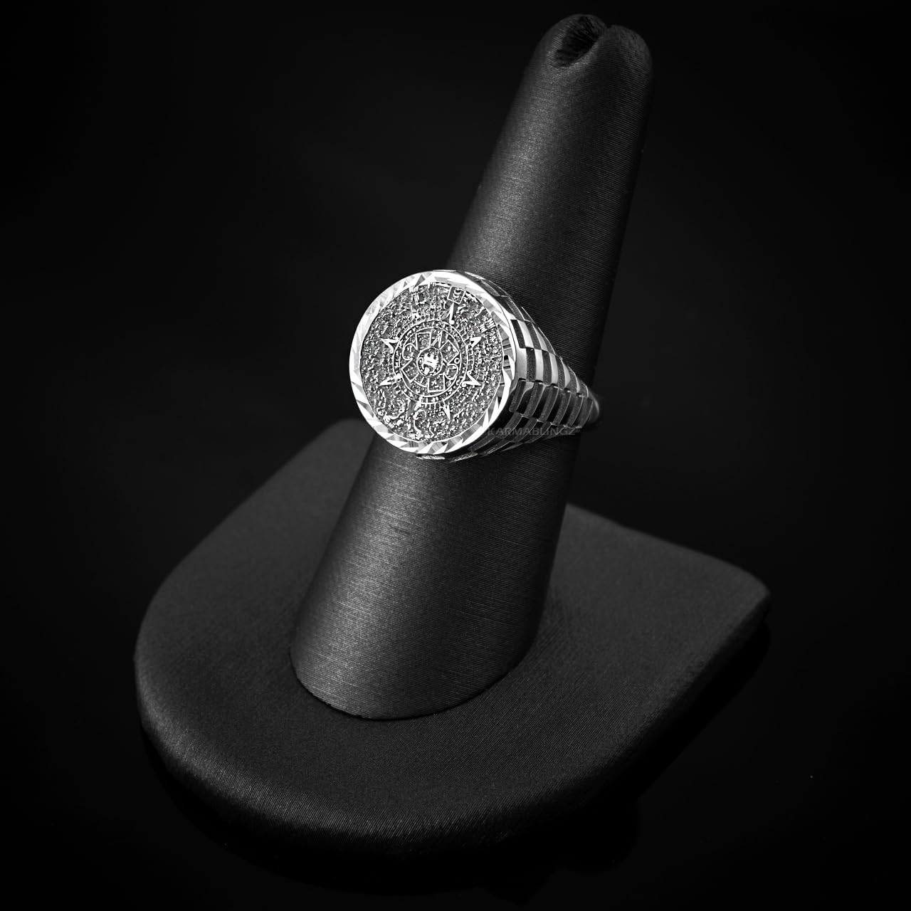 LA BLINGZ Sterling Silver Aztec Mayan Sun Calendar Sparkle-cut Midsize Signet Ring