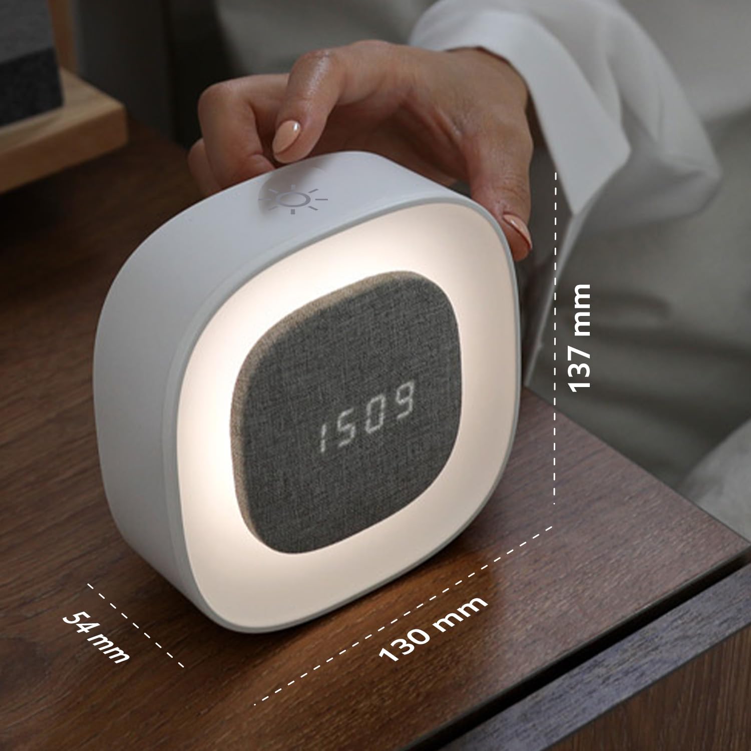 FOREVER Light LED Nachtlicht Pure FNL-03 Bjorn - Digitaler Wecker mit Display, Alarmfunktion & sanfter Beleuchtung | Geräuschlos | Weiß | Modern & kompakt