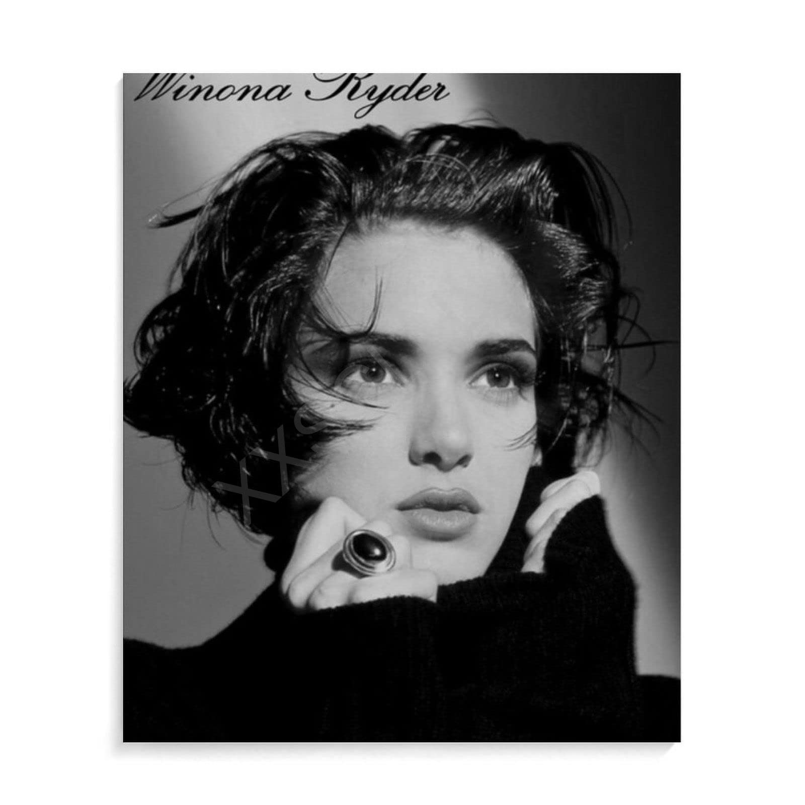Winona Ryder Black And White 70s Famous Actress Sexy Beauty