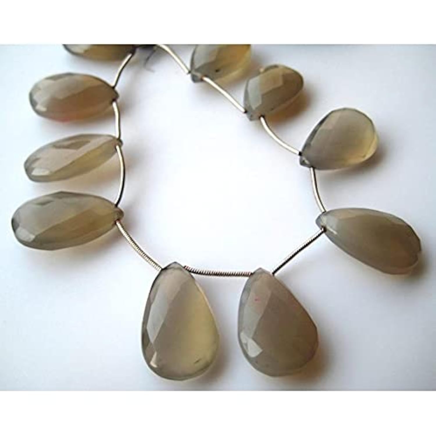 Calcédoine grise naturelle en perles briolettes poires facettées de 15x25mm pour bijoux