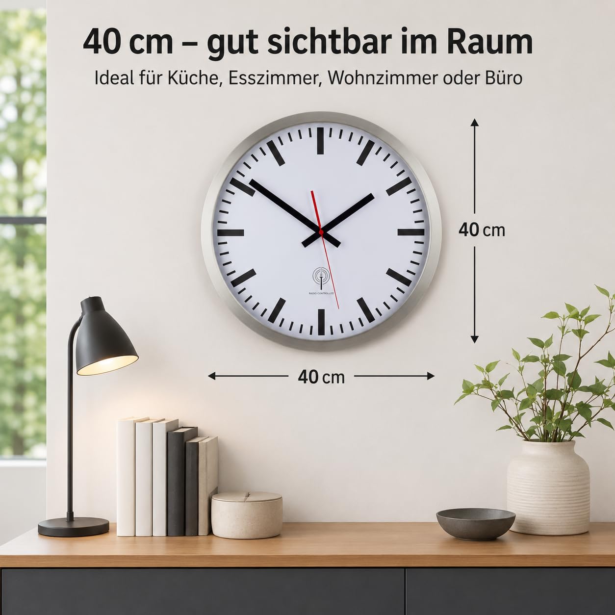 Eurotime 56862-07 radiowy zegar ścienny, 40 cm, srebrna obudowa ze stali nierdzewnej, prawdziwe szkło, tarcza stacji, automatyczna zmiana czasu, zegar ścienny do salonu lub