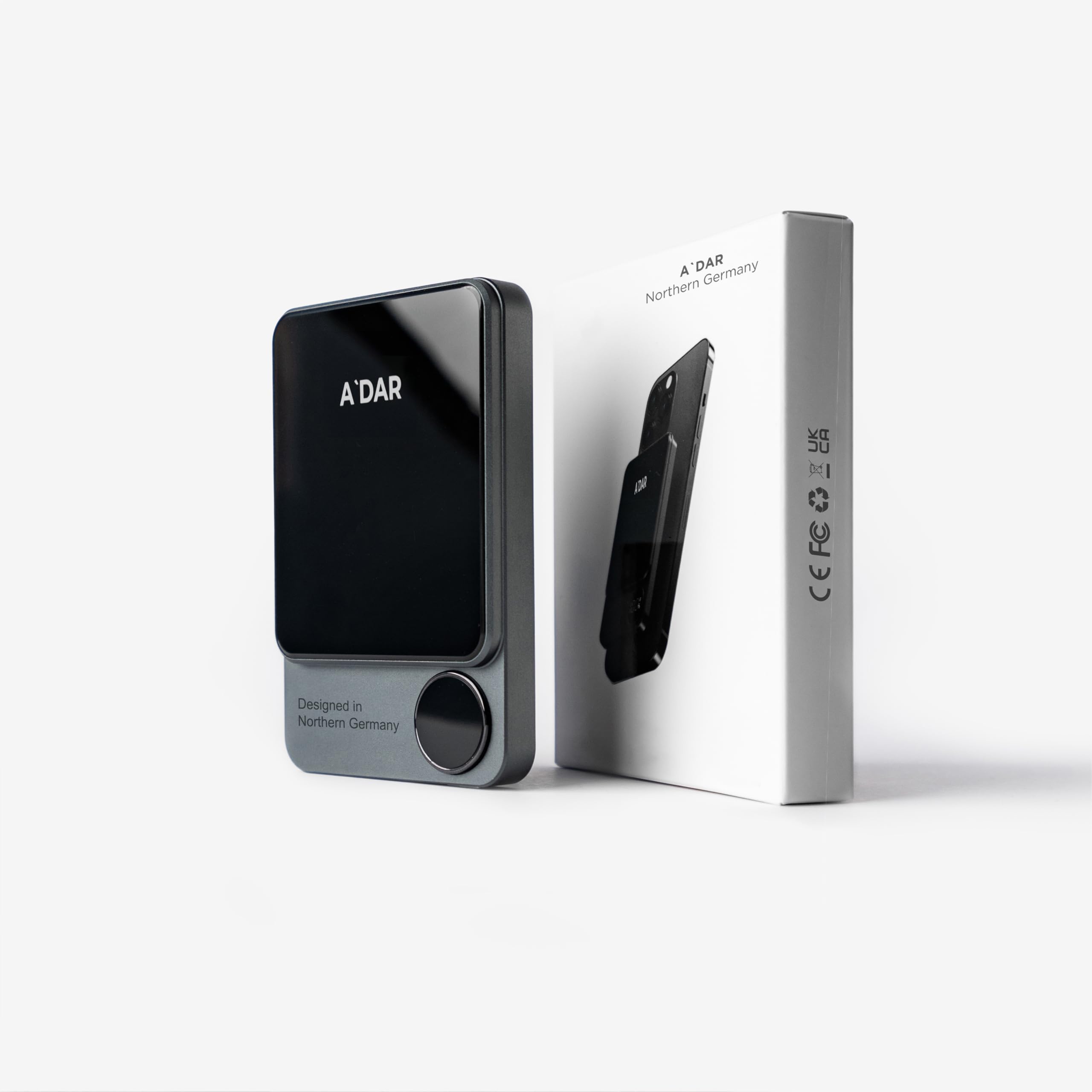 AdarCharge Pro Wireless Power Bank 5000 mAh Power Bank Magnetico Piccolo con Funzione di Ricarica Rapida USB-C Batteria Esterna Senza Fili Compatibile con iPhone 15 Pro Max/Pro/15/14 Pro Max/13 Pro
