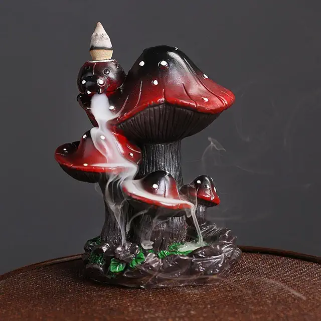 SKILBEAIA Mushroom Backflow Incense Burner - Cottagecore Decor with Waterfall Smoke