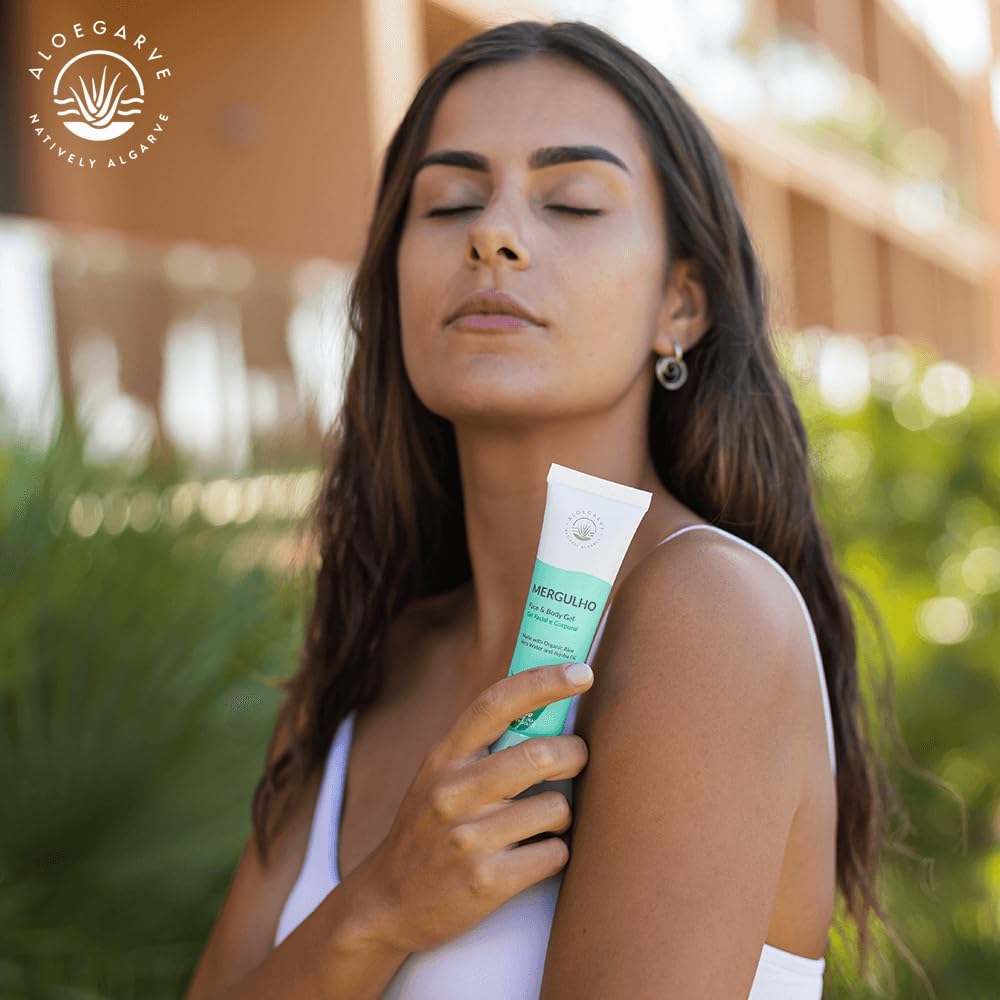 Aloegarve Highly Concentrated Organic Aloe Vera Gel (200x), with Jojoba  Oil, Mergulho from Aloegarve's own agriculture, All Skin Types Tube 50ml |  2 pack : Amazon.co.uk: Health & Personal Care