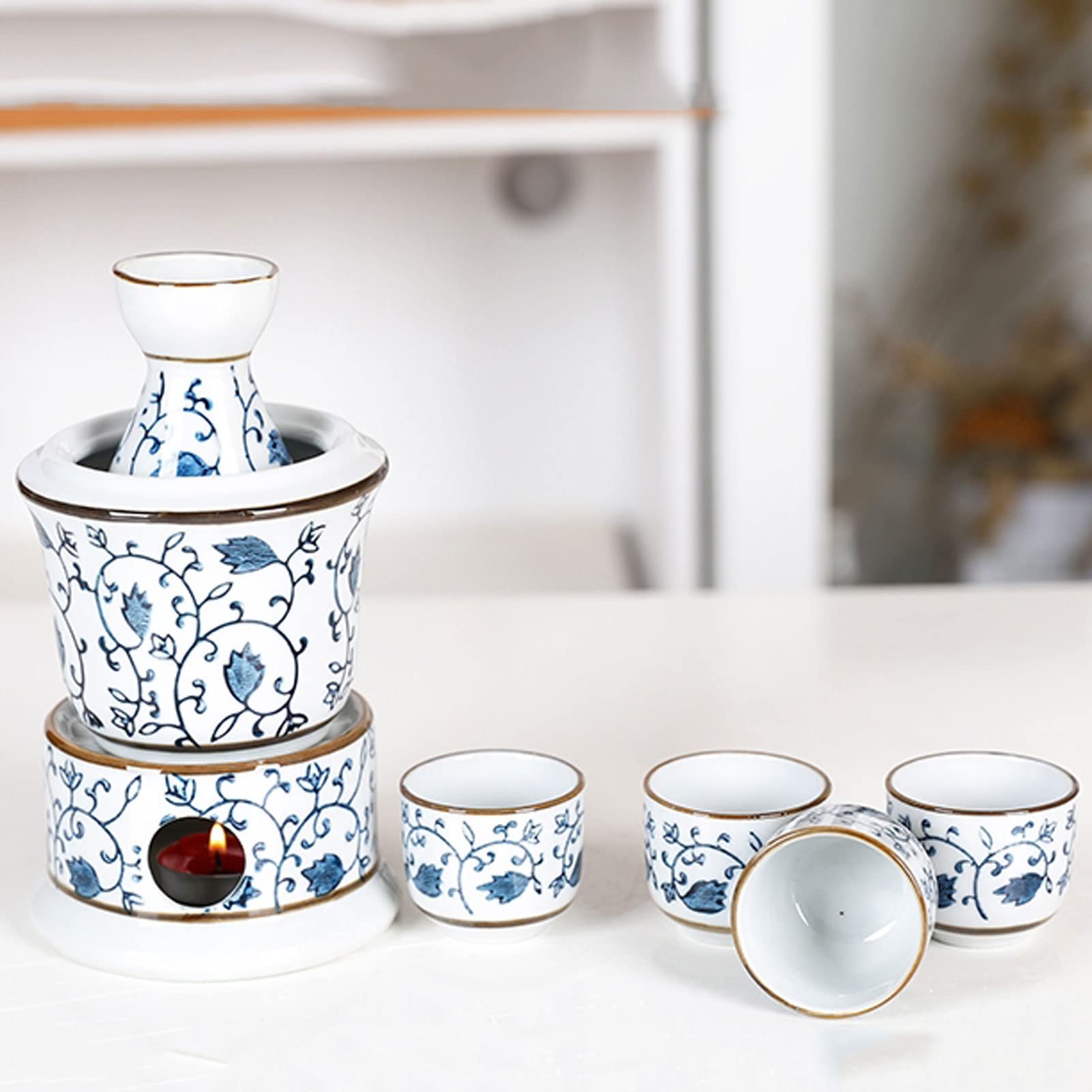 Tasse à saké Traditionnelle, Verres à vin en céramique, Service à saké Japonais utilisant Un émaillage à Haute température, la Couleur de l'émail est Unique et la Texture est profo