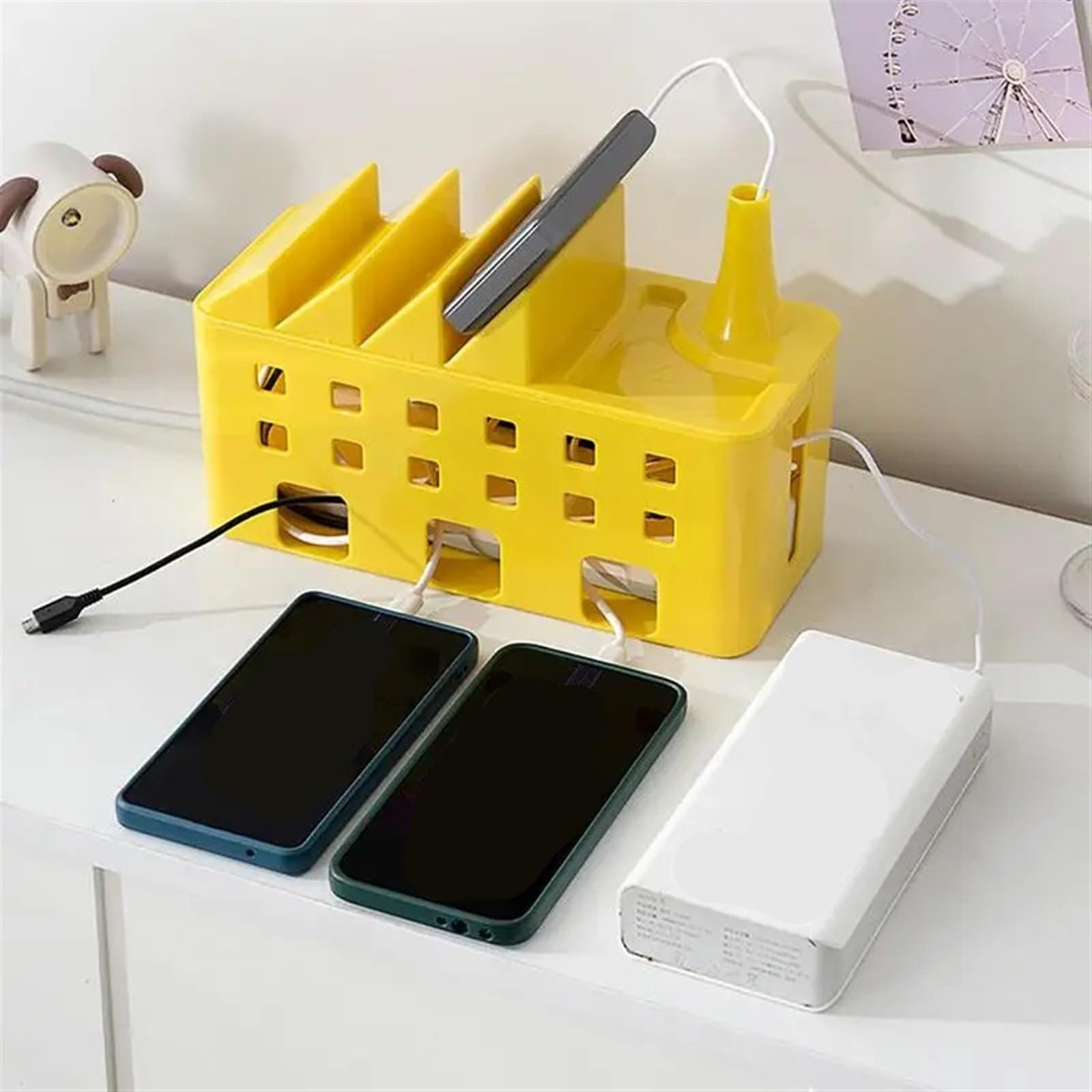 Caja Organizadora de Cables Caja de almacenamiento cables Tablero alimentación Gestión Regleta enchufes Estuche for Cargador polvo Organizador Contenedor red(Yellow)