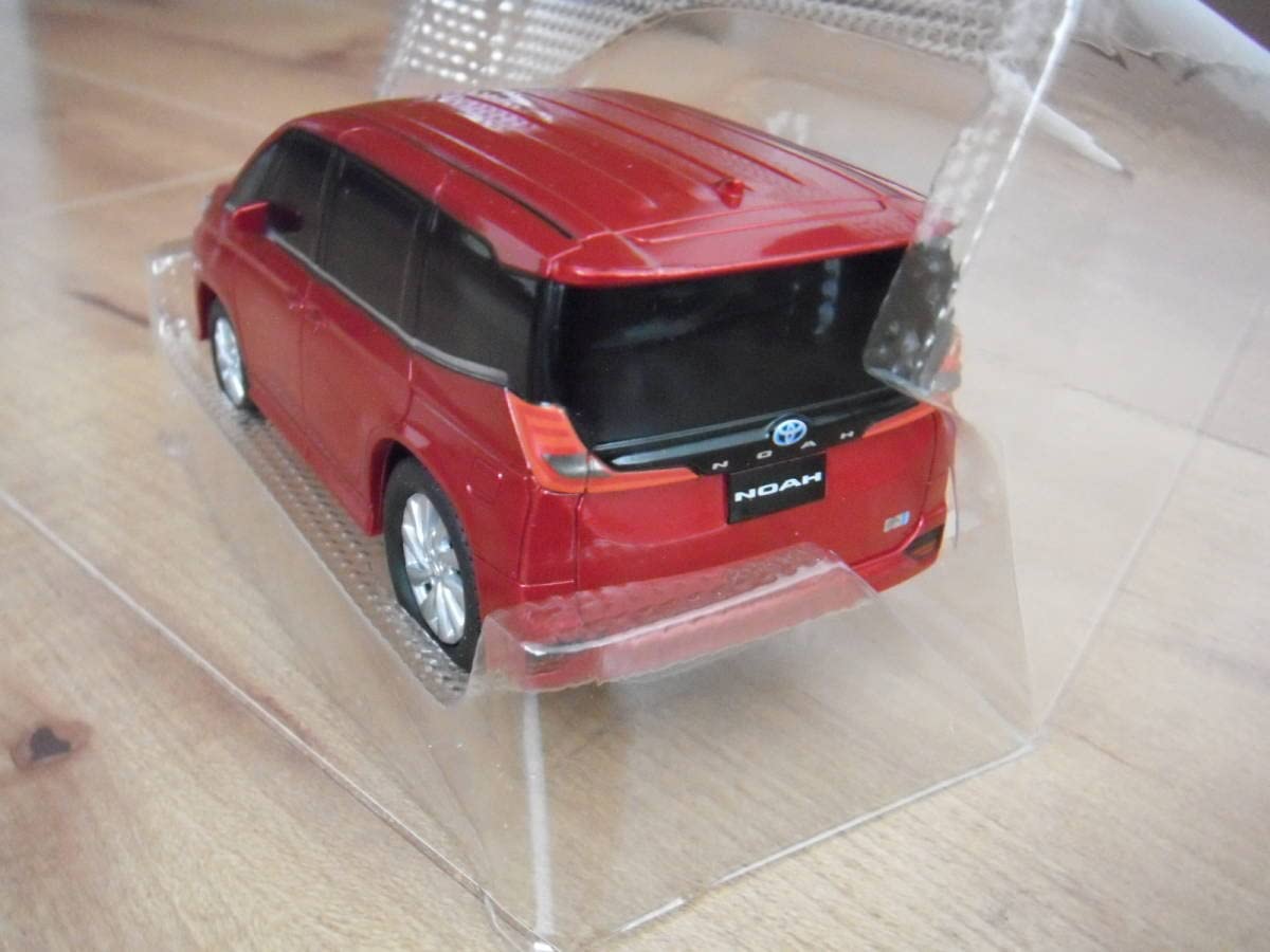 Amazon | トヨタ ノア ミニカー 赤 レッド TOYOTA NOAH