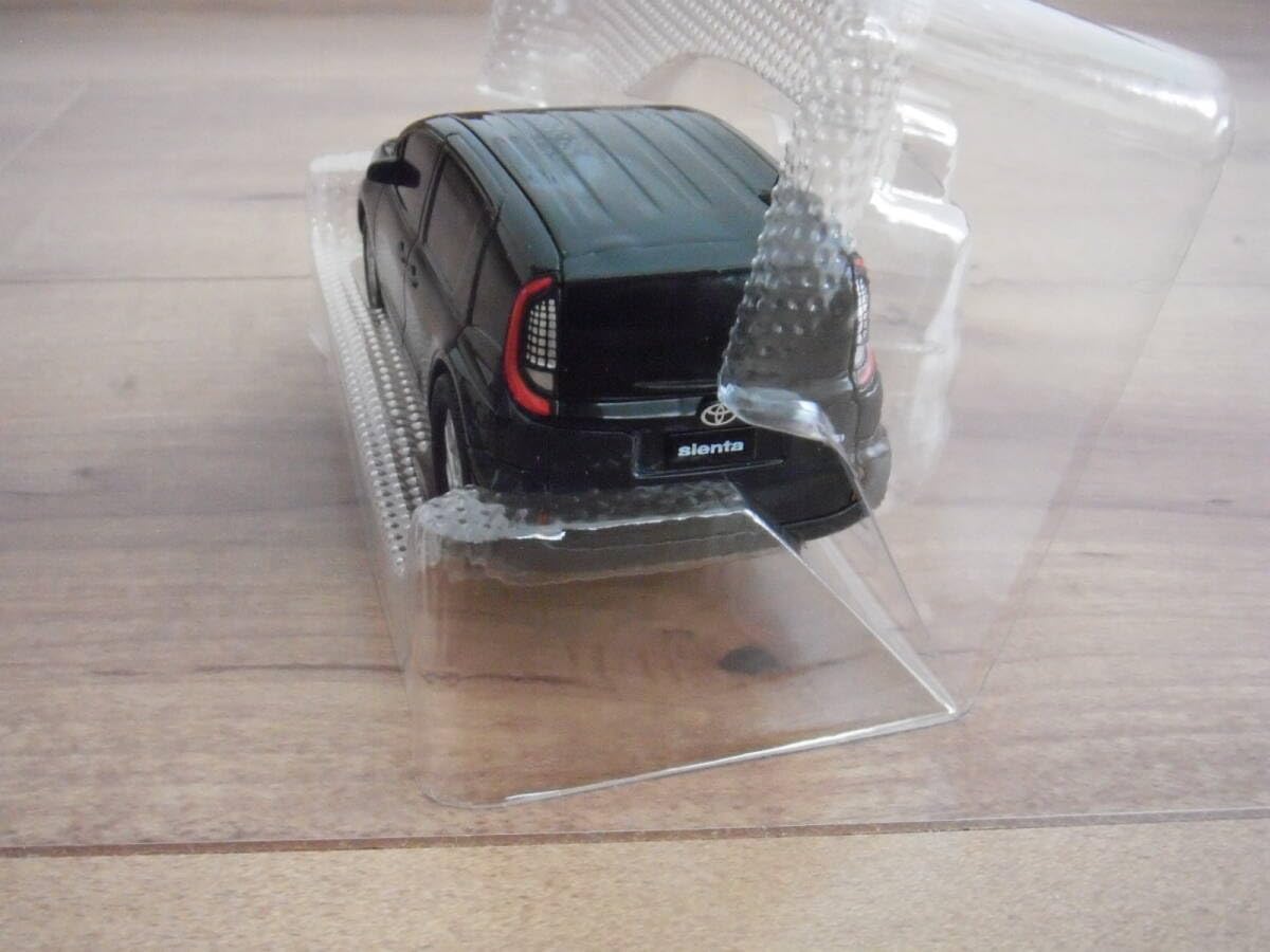 Amazon | ミニカー シエンタ ミニカー グレー TOYOYA SIENTA